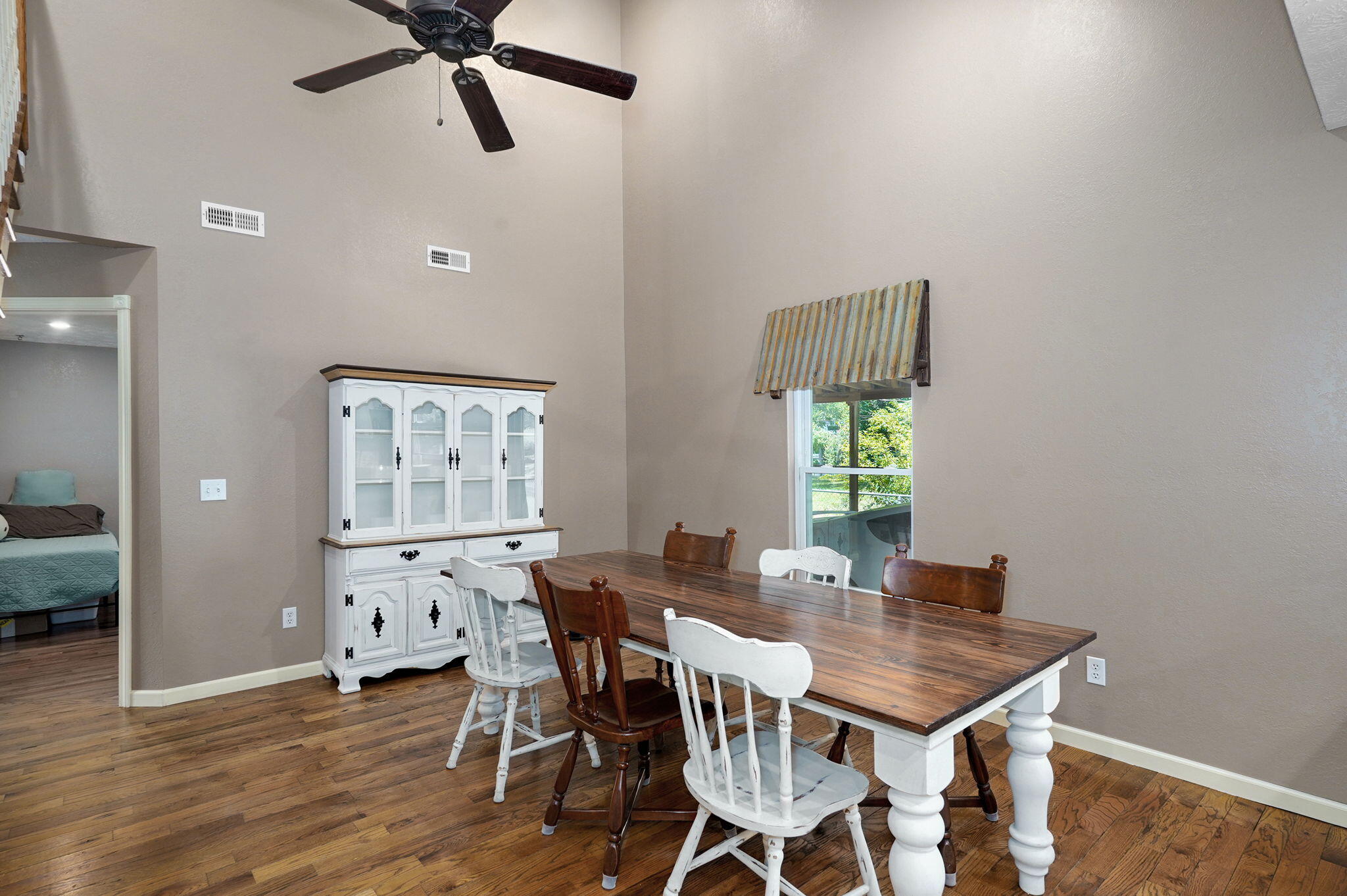 302 South Pershing Street Property Photo 12