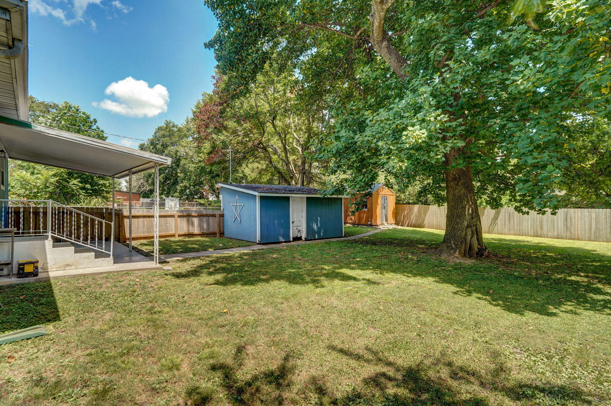 302 South Pershing Street Property Photo 29