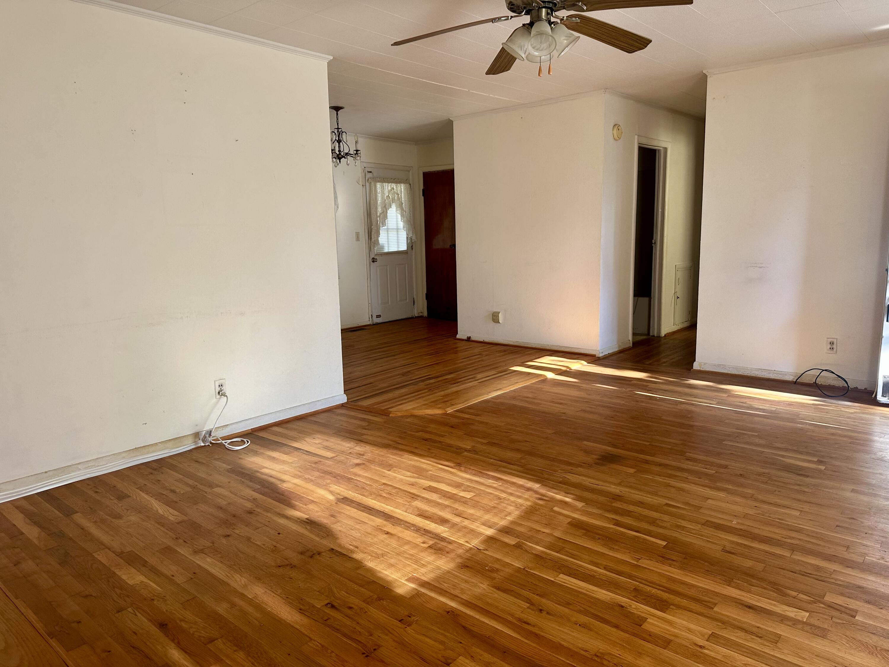 250 South 12th Street Property Photo 6