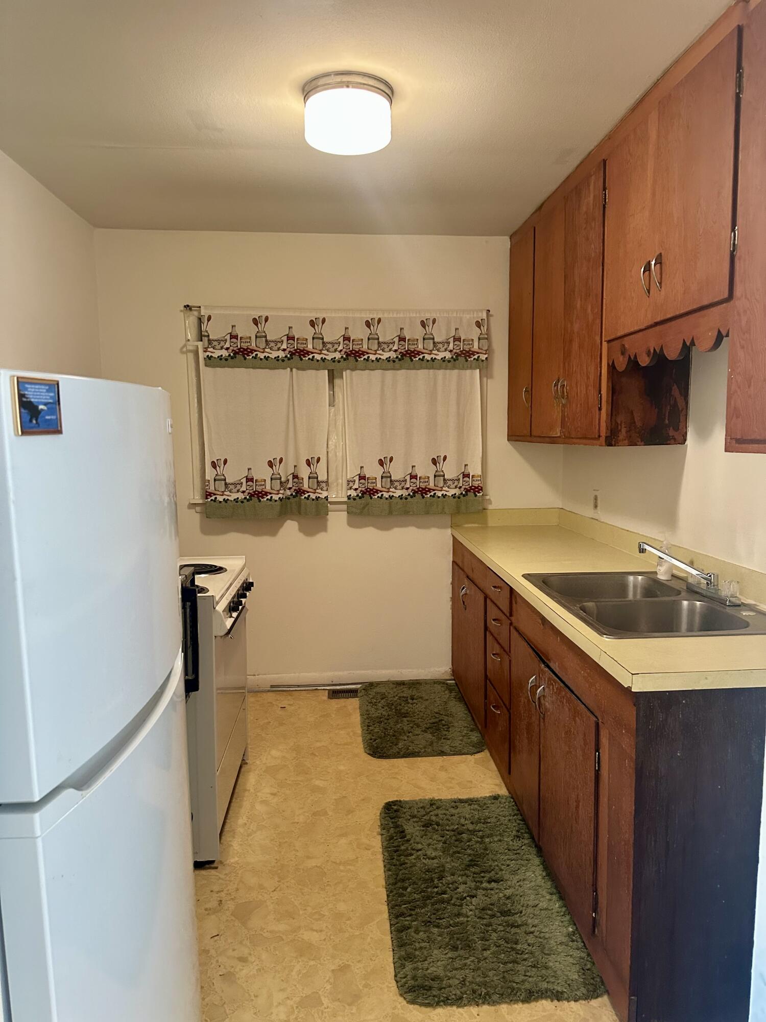 250 South 12th Street Property Photo 8