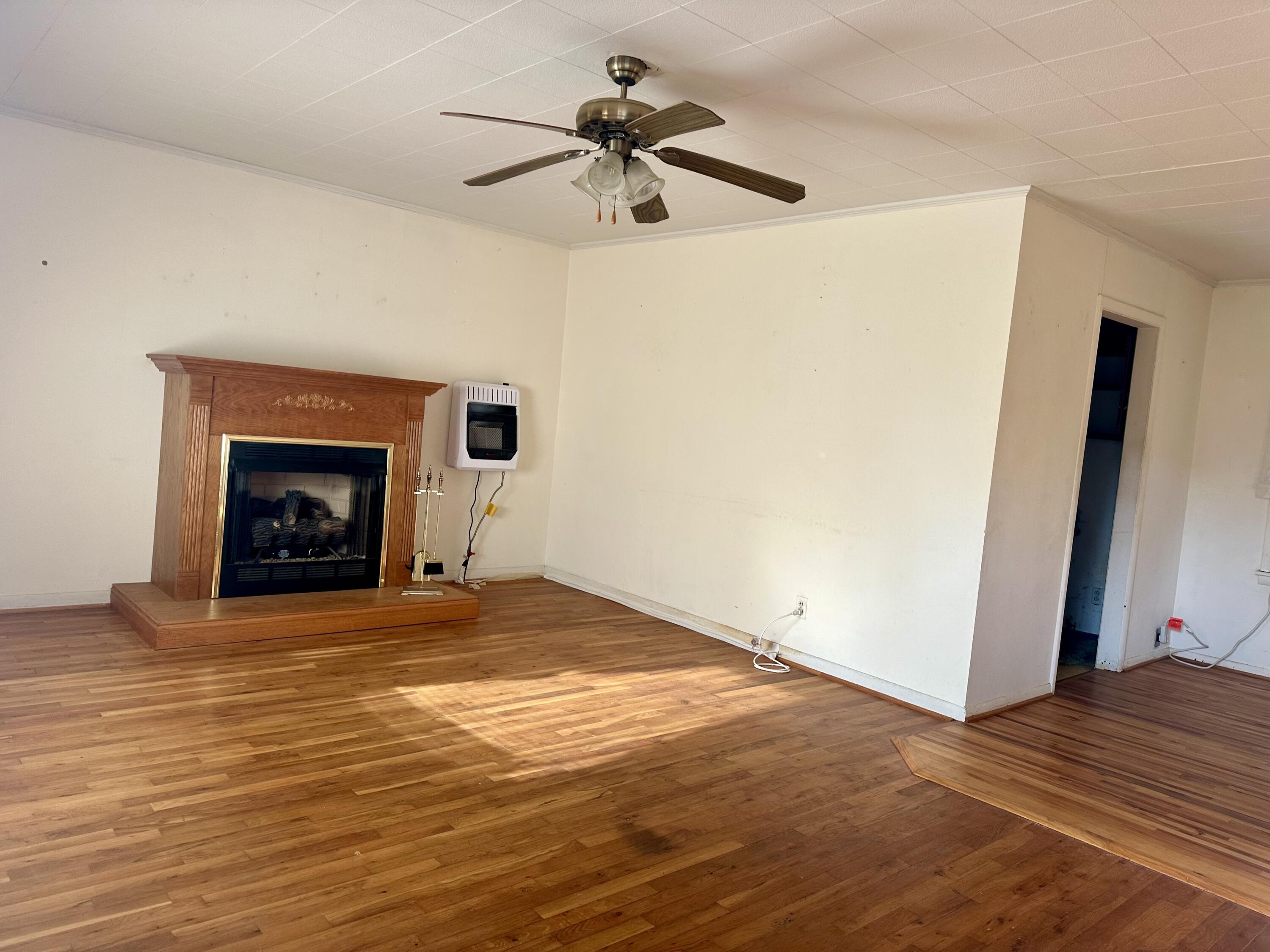 250 South 12th Street Property Photo 9