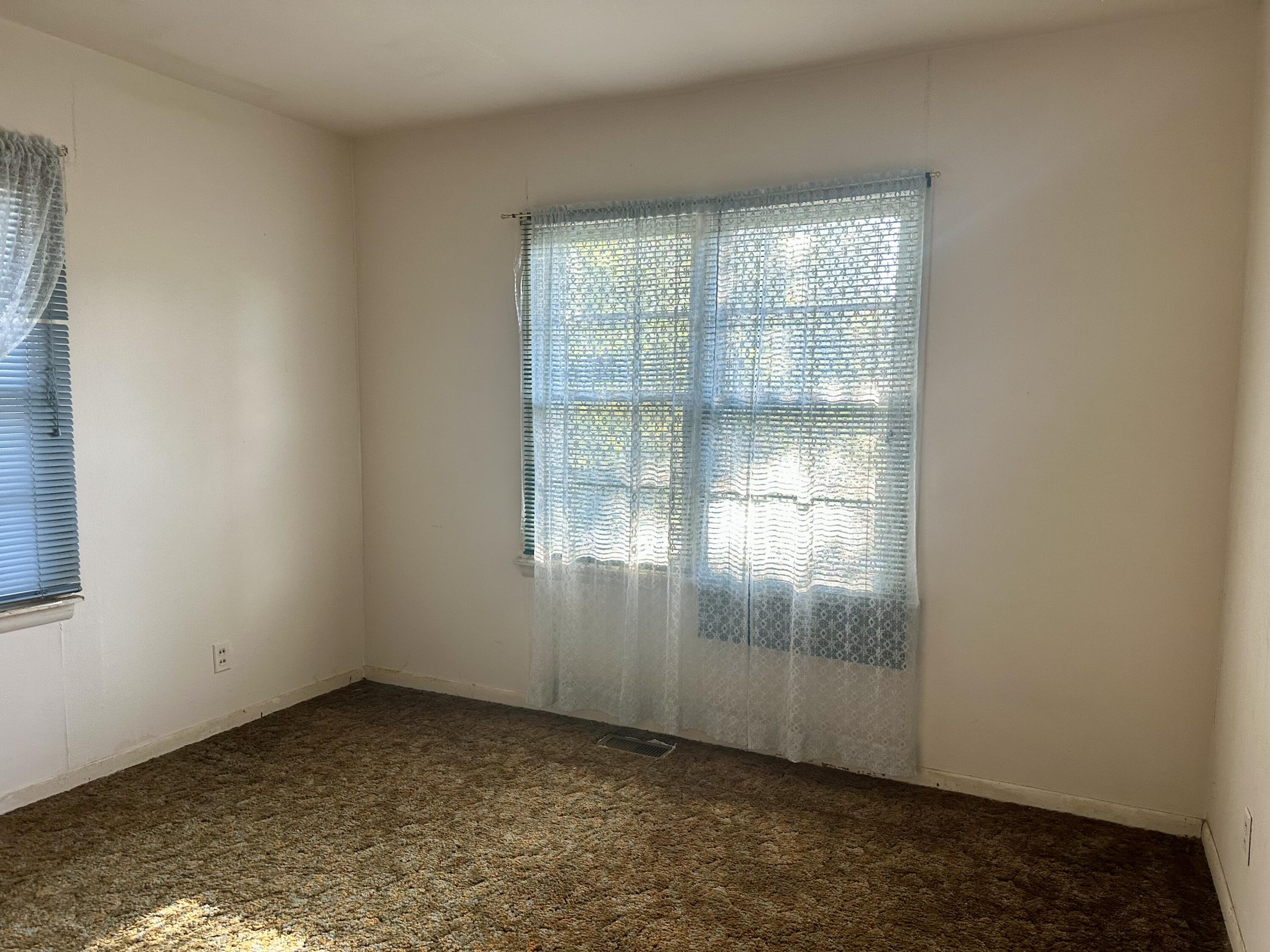 250 South 12th Street Property Photo 15
