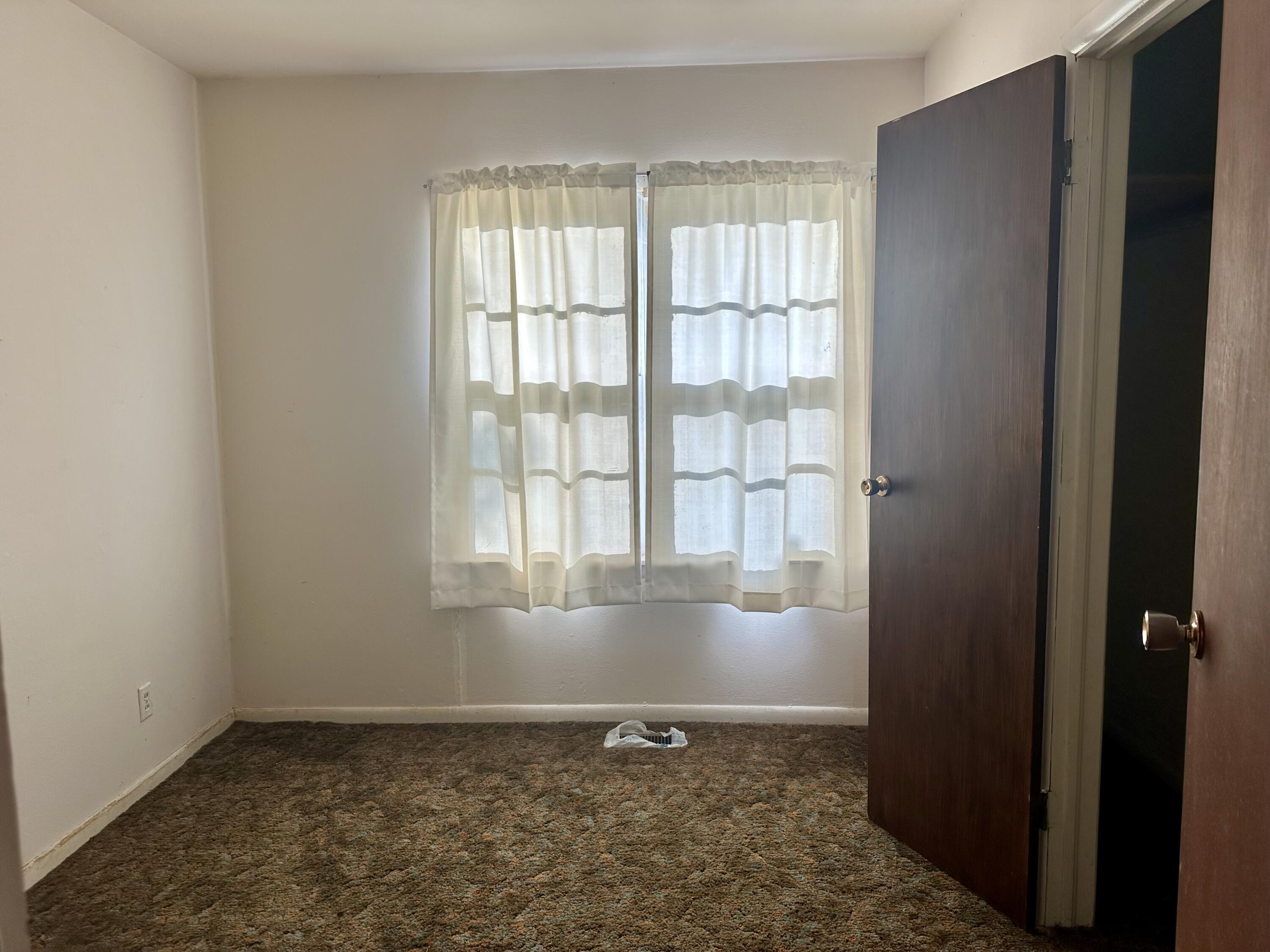 250 South 12th Street Property Photo 16