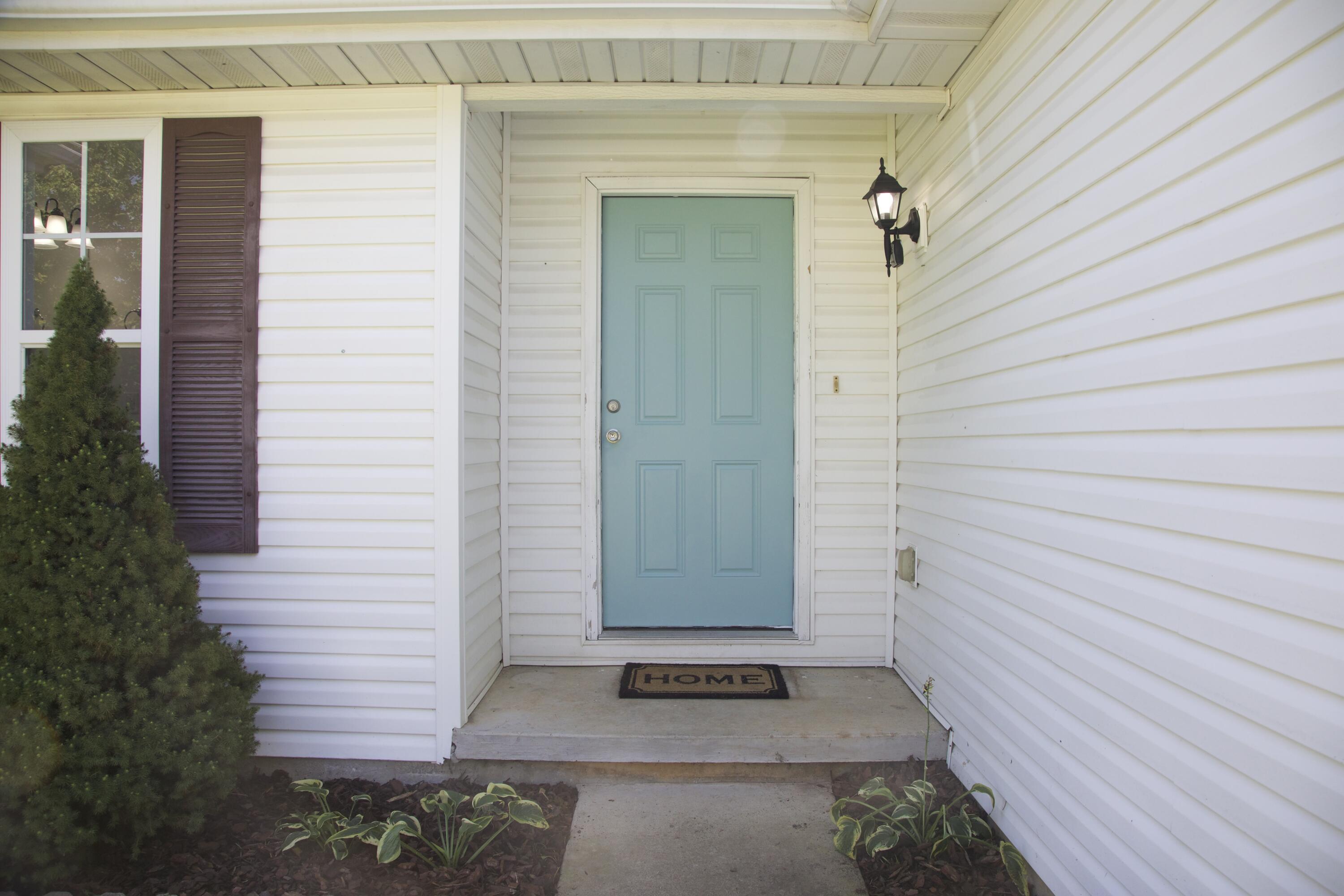 1044 South Missouri Avenue Property Photo 3