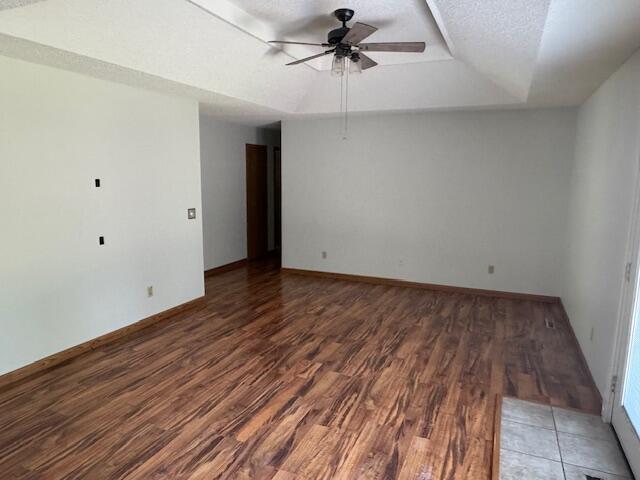 4553 West La Siesta Street Property Photo 6