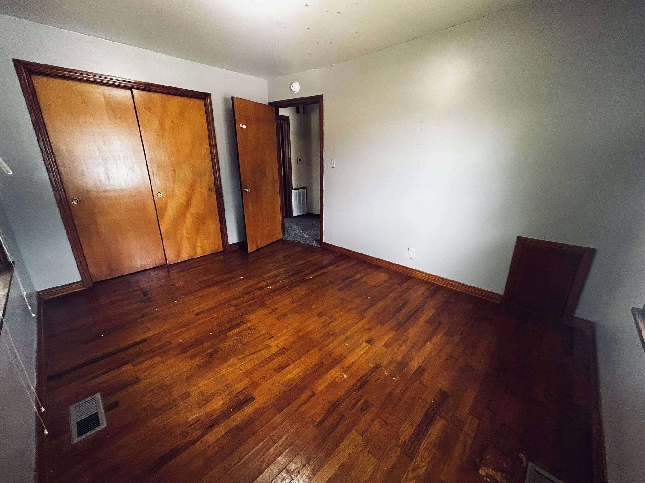 422 East South Street Property Photo 12