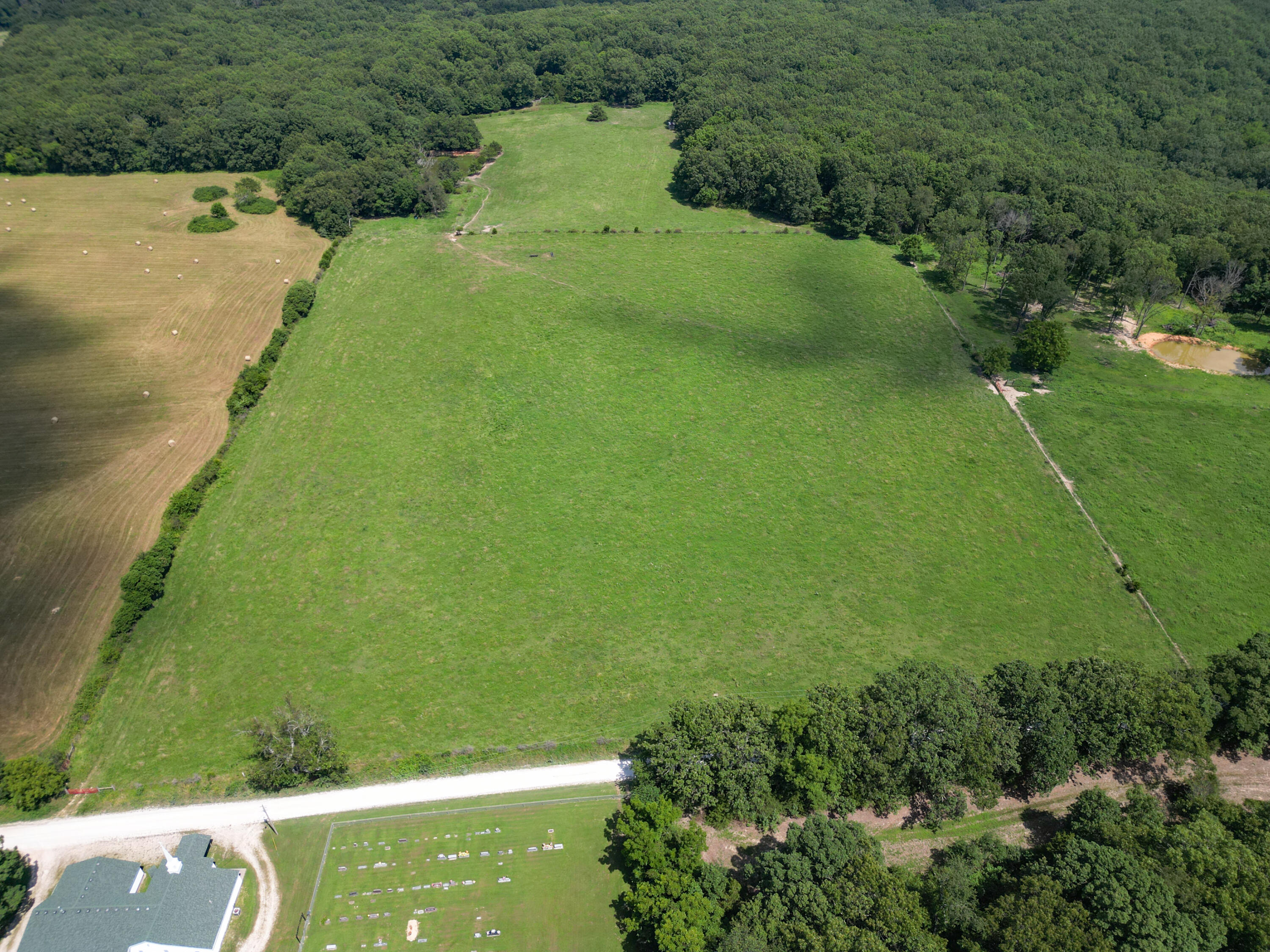 000 Coon Creek Road Property Photo 2