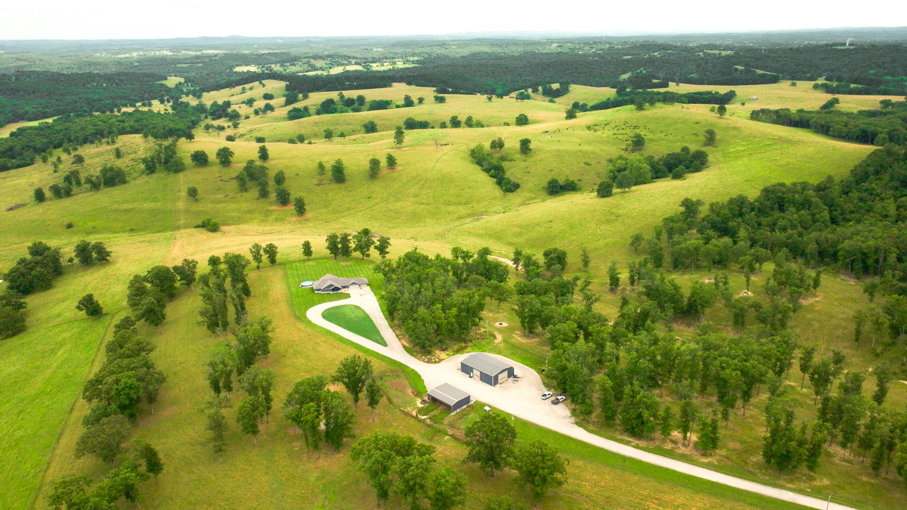 15576 State Highway 76 Property Photo 1