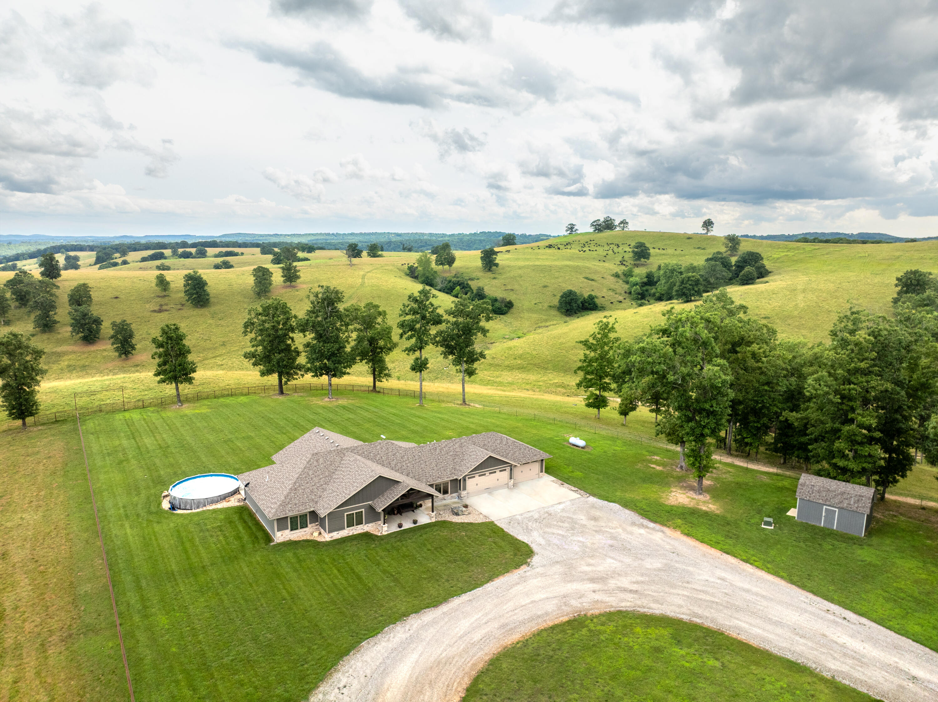 15576 State Highway 76 Property Photo 2
