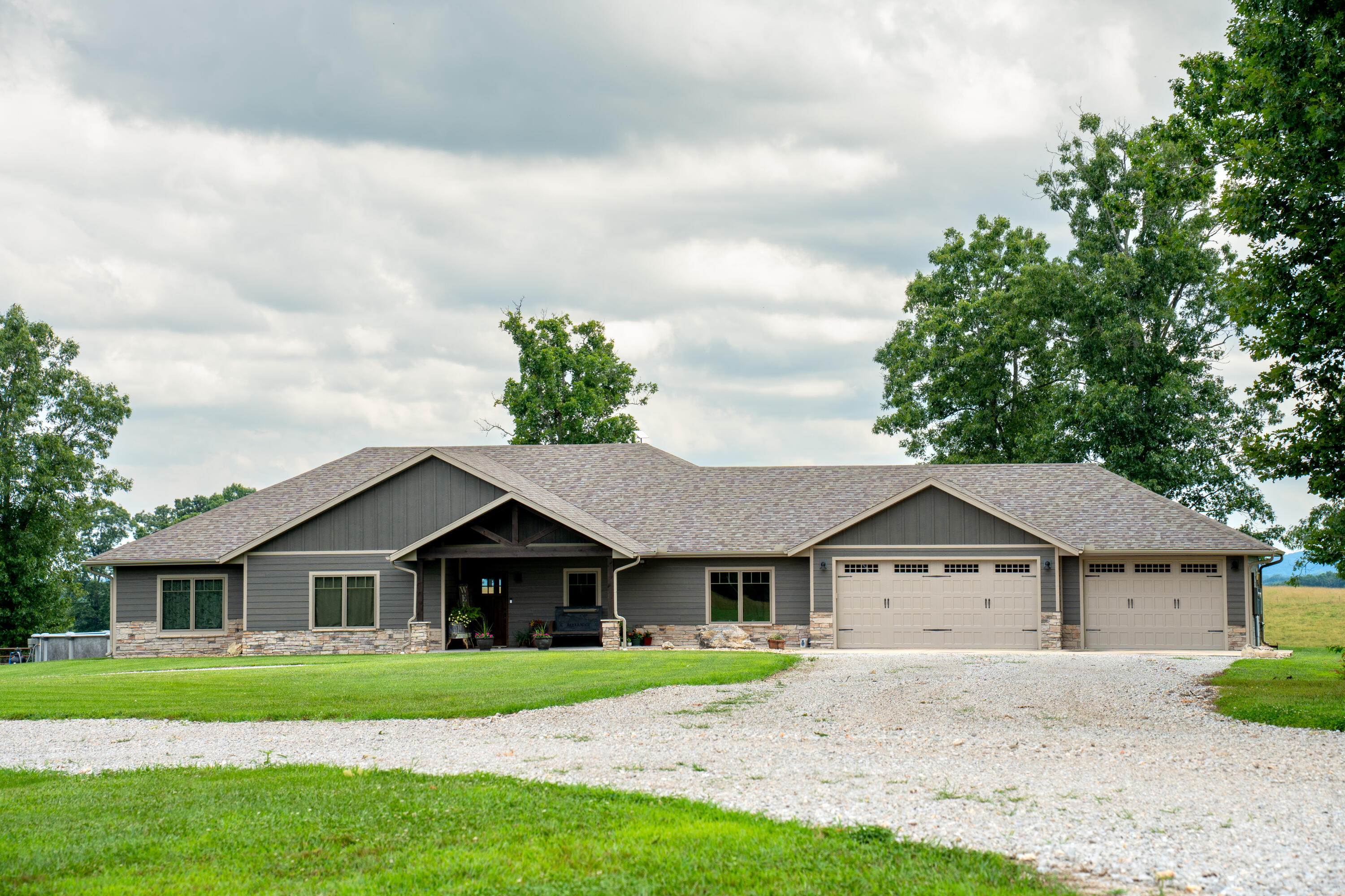 15576 State Highway 76 Property Photo 6