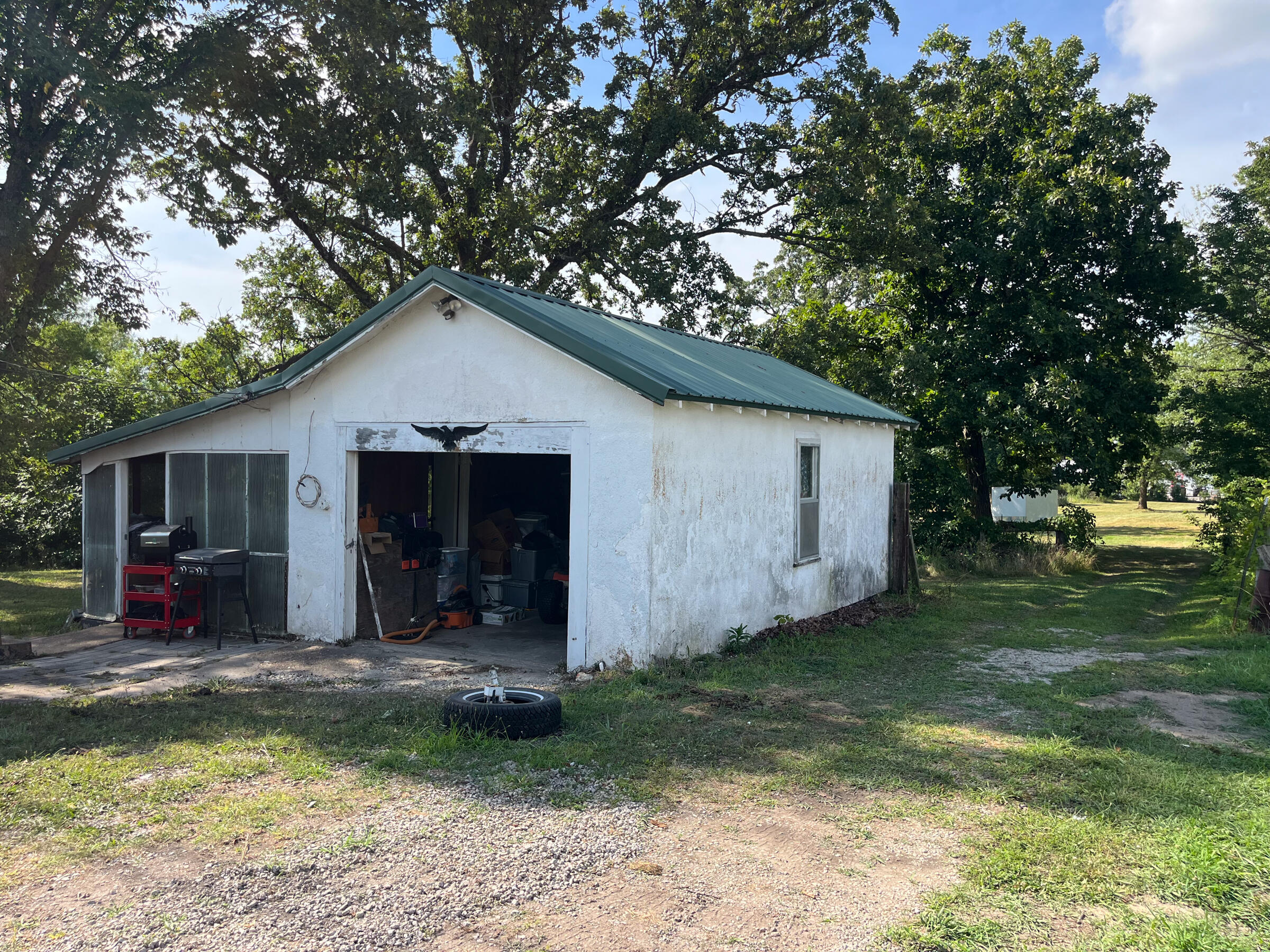 11133 East Business Highway 60 Property Photo 2