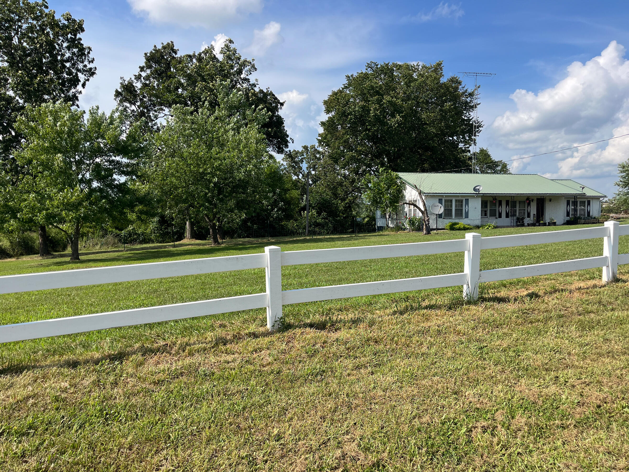 11133 East Business Highway 60 Property Photo 22
