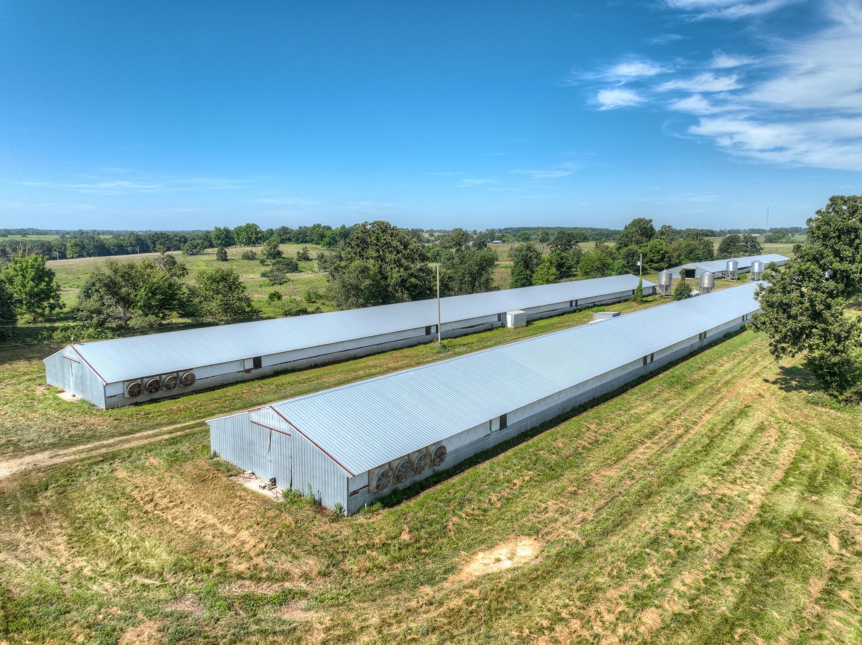 10432 Tiger Road Property Photo 3