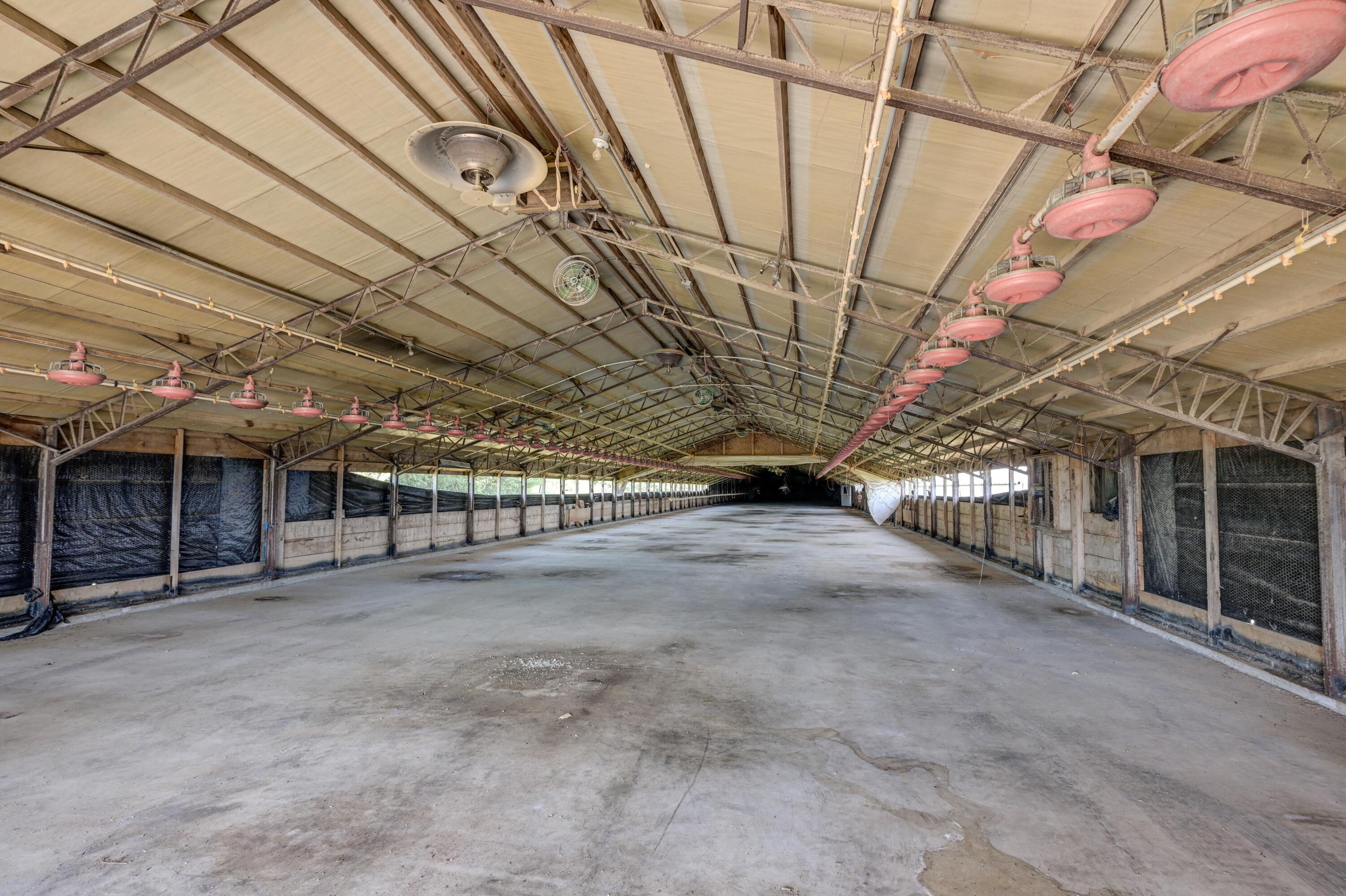 10432 Tiger Road Property Photo 6