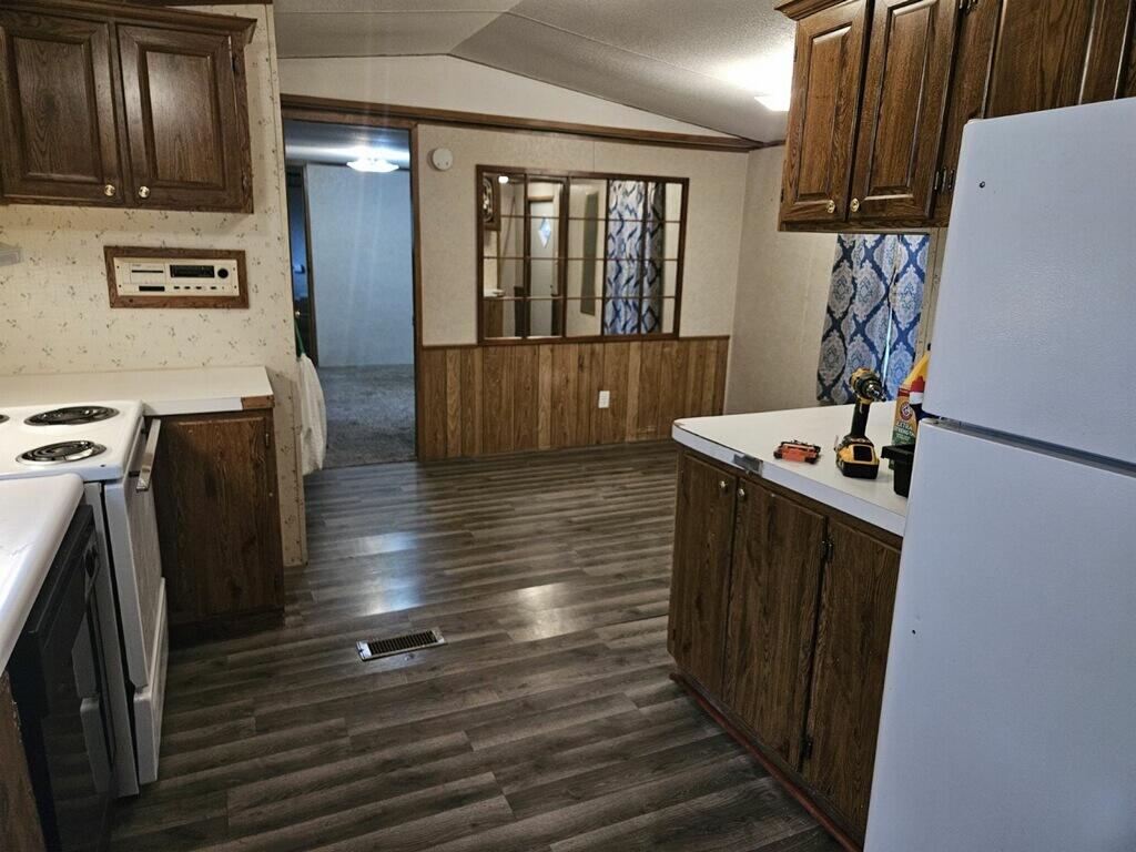 108 Herman Street Property Photo 7