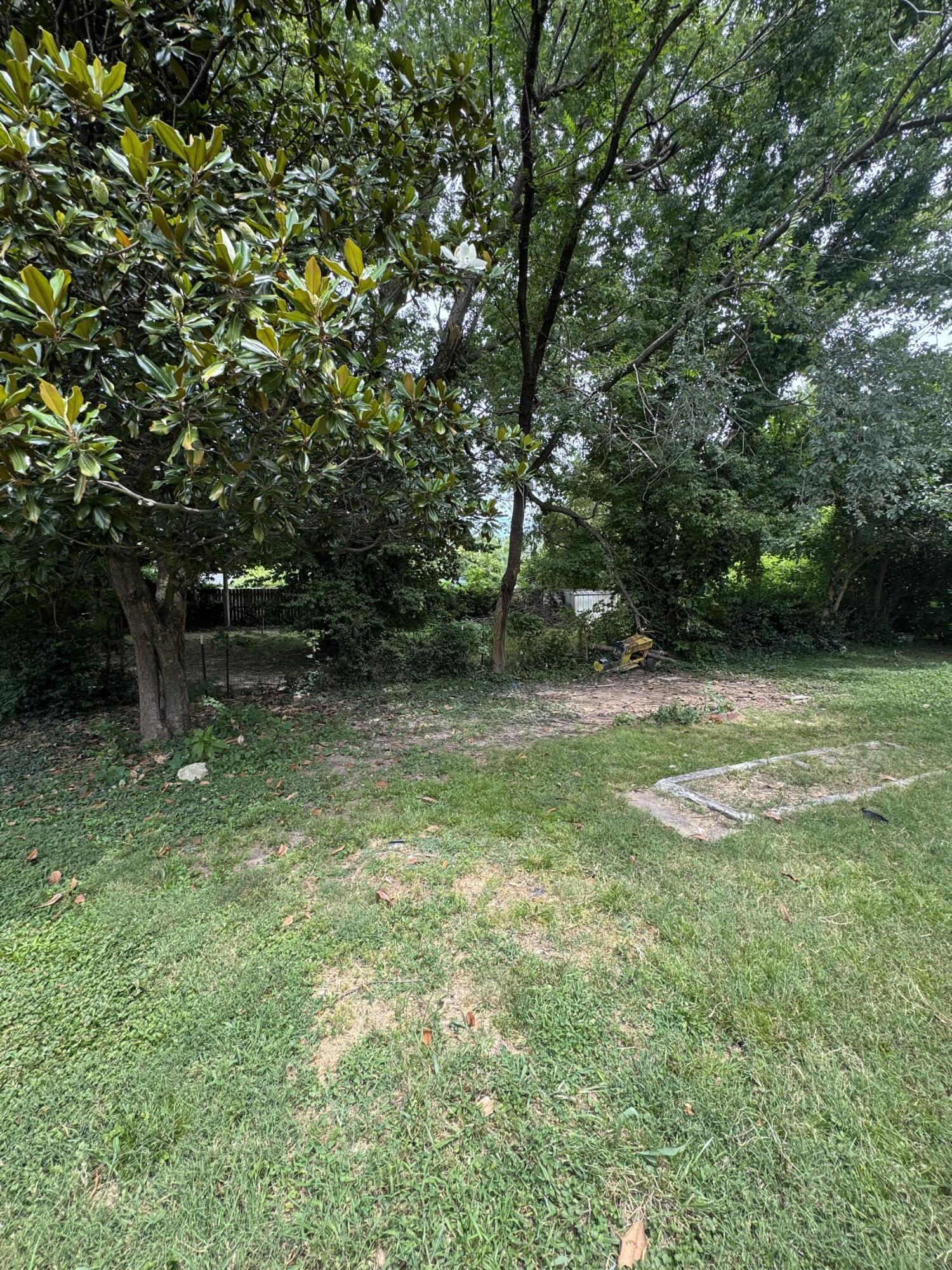730 North West Avenue Property Photo 23