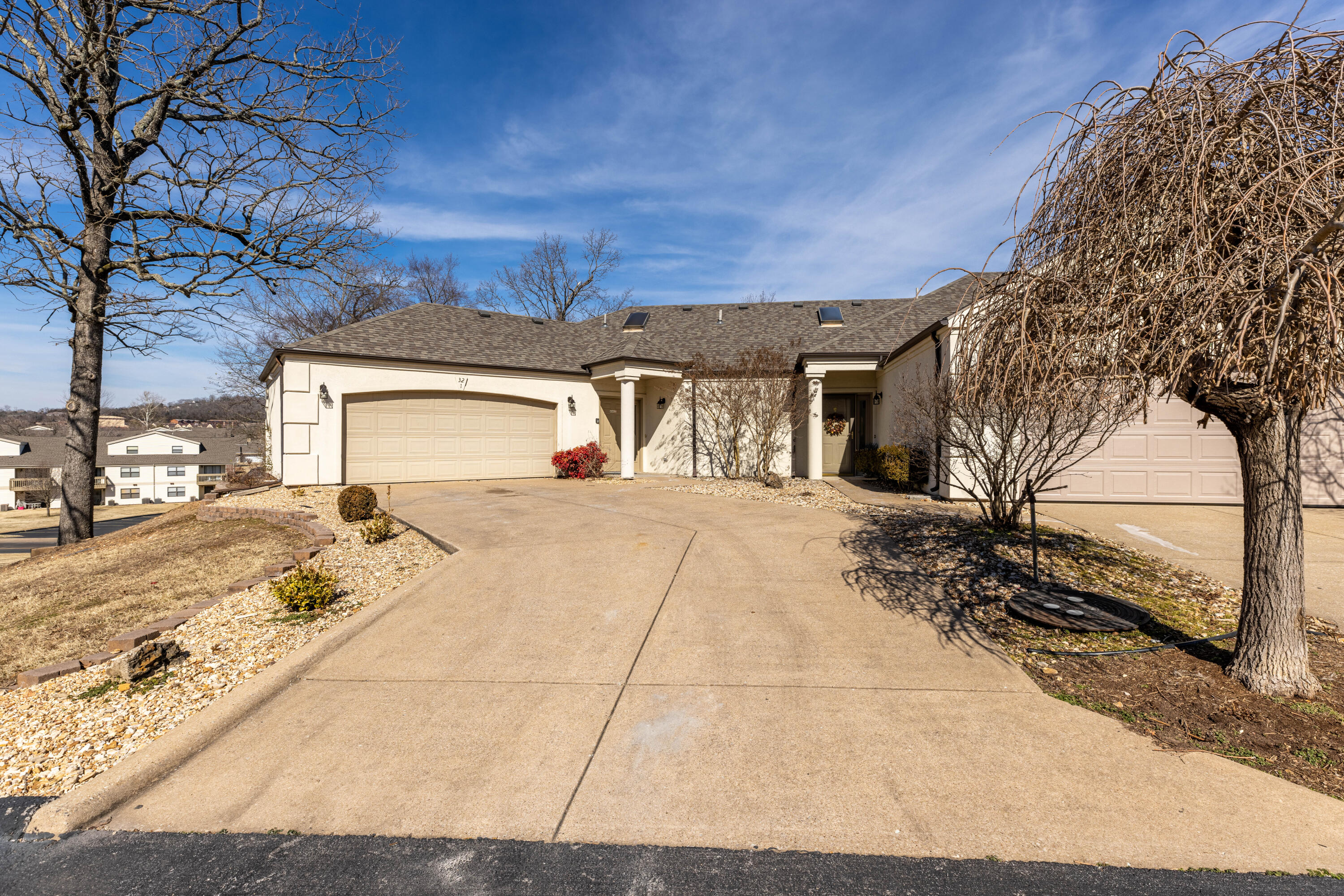 147 Grandview Drive Property Photo 1