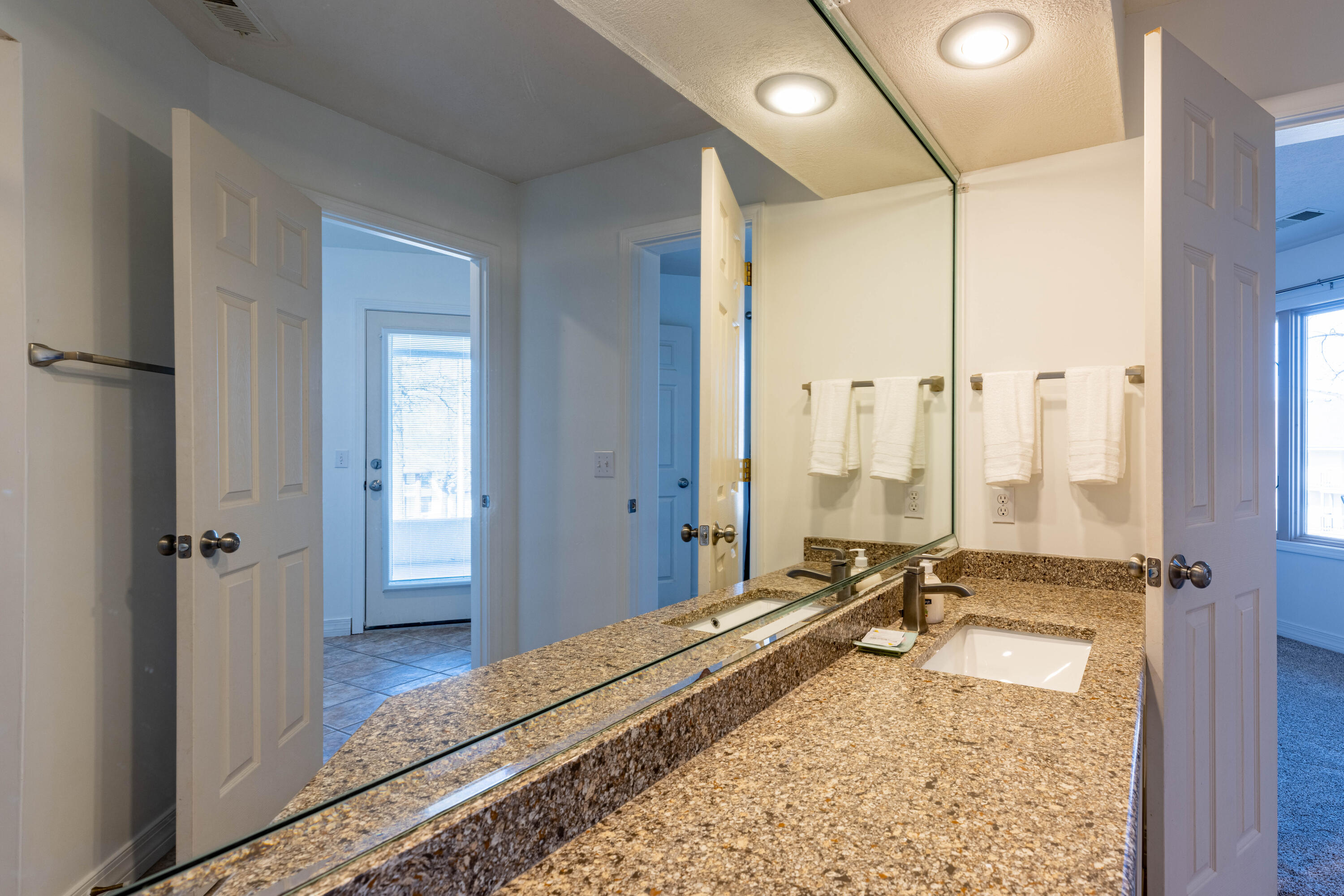 147 Grandview Drive Property Photo 28