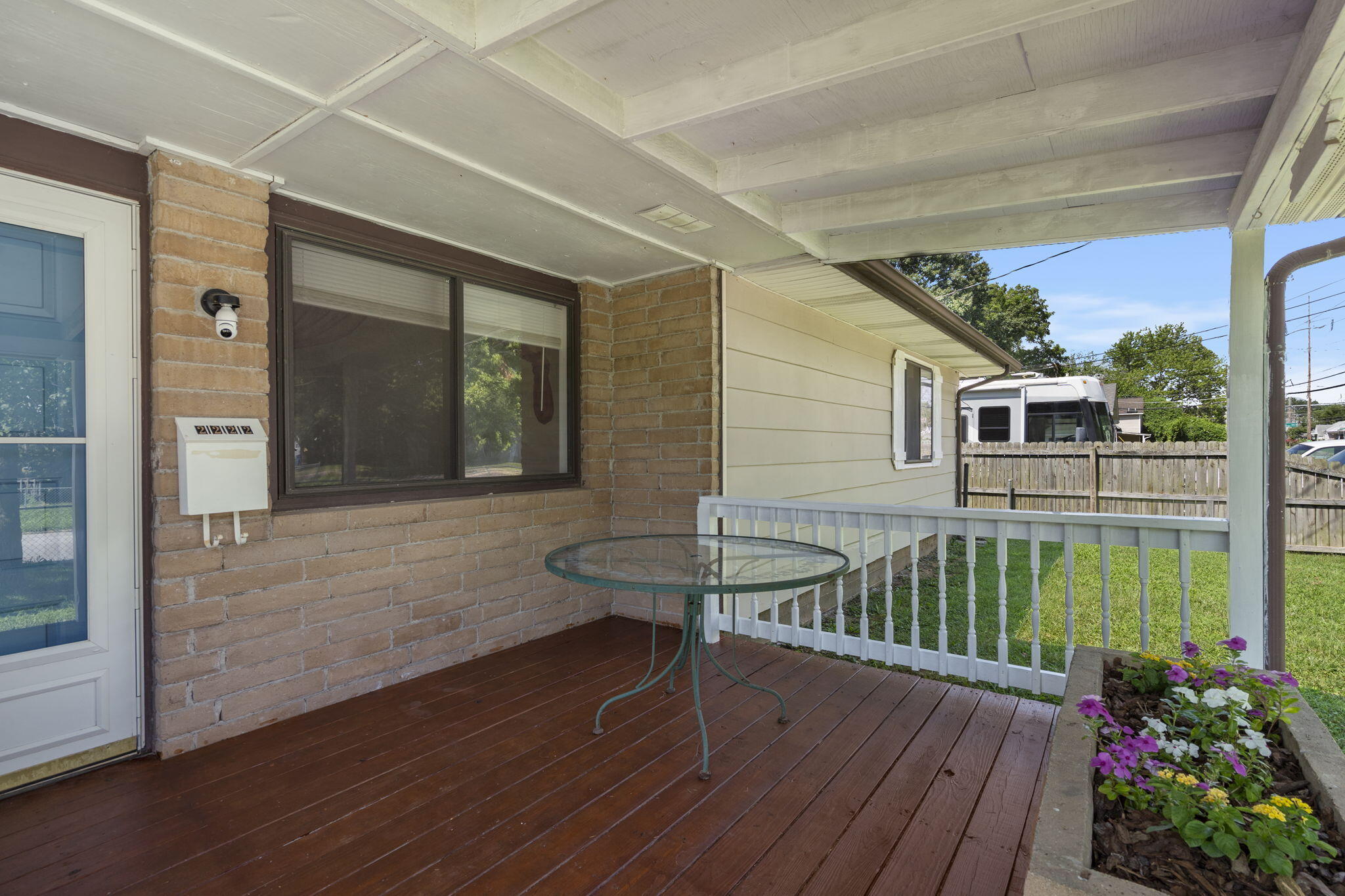 2222 West Nichols Street Property Photo 5