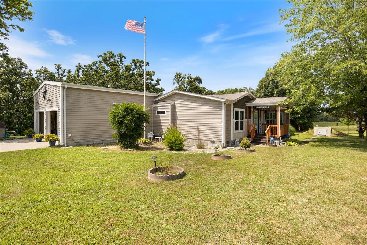 9 State Highway Jj Property Photo 2
