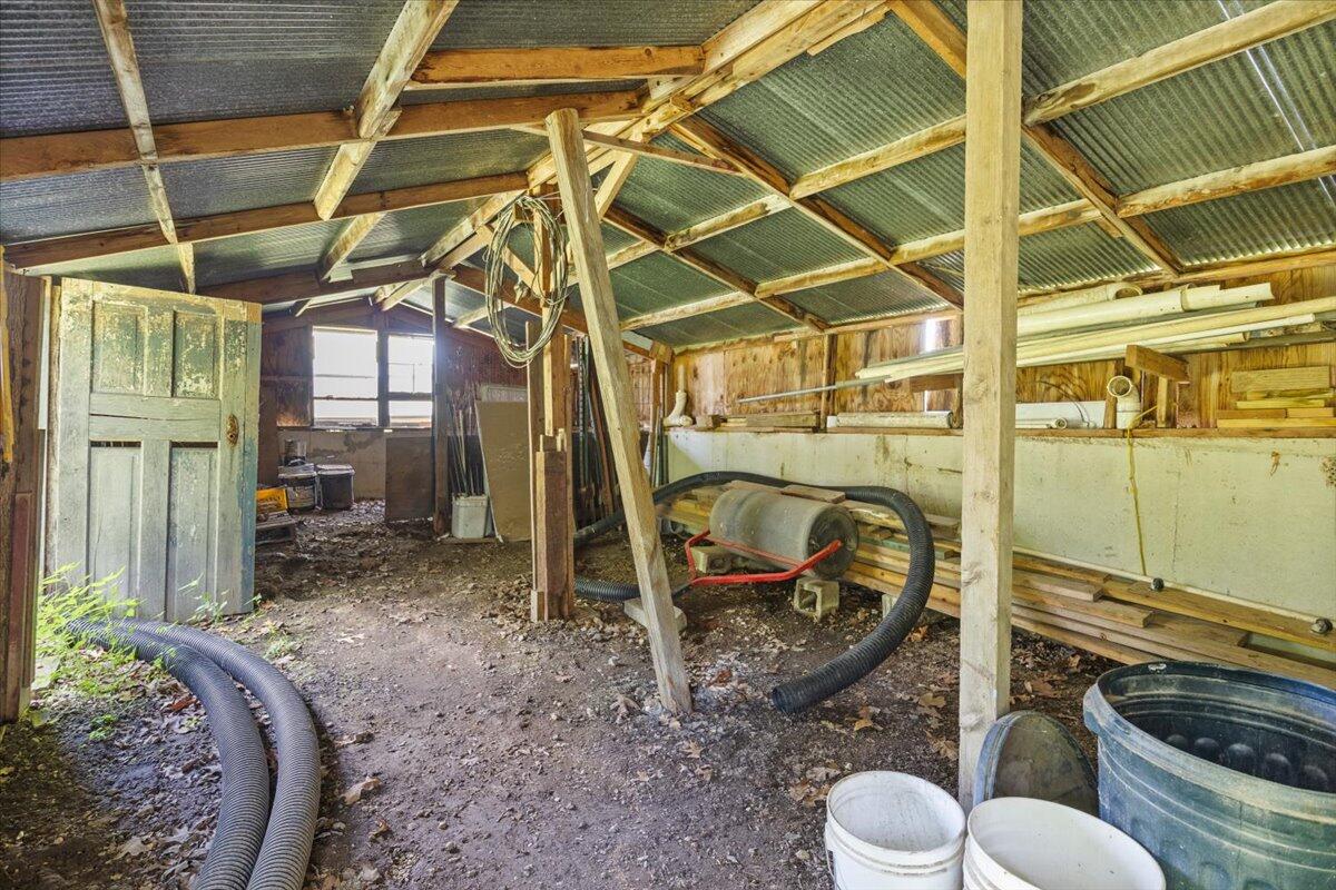 9 State Highway Jj Property Photo 44