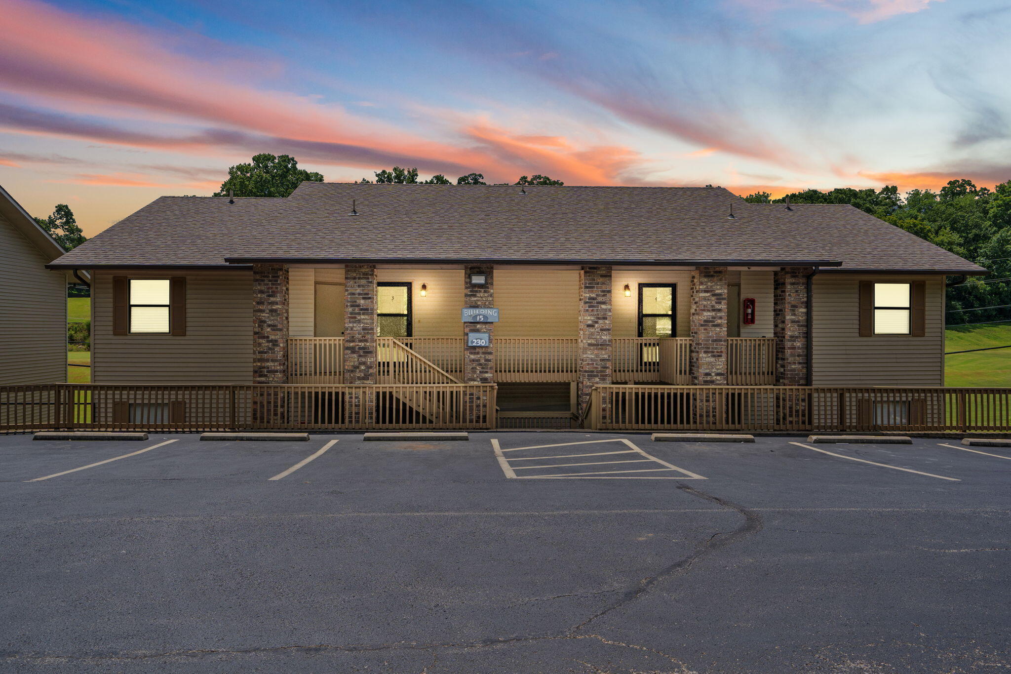 230 Turnberry Drive Property Photo 8