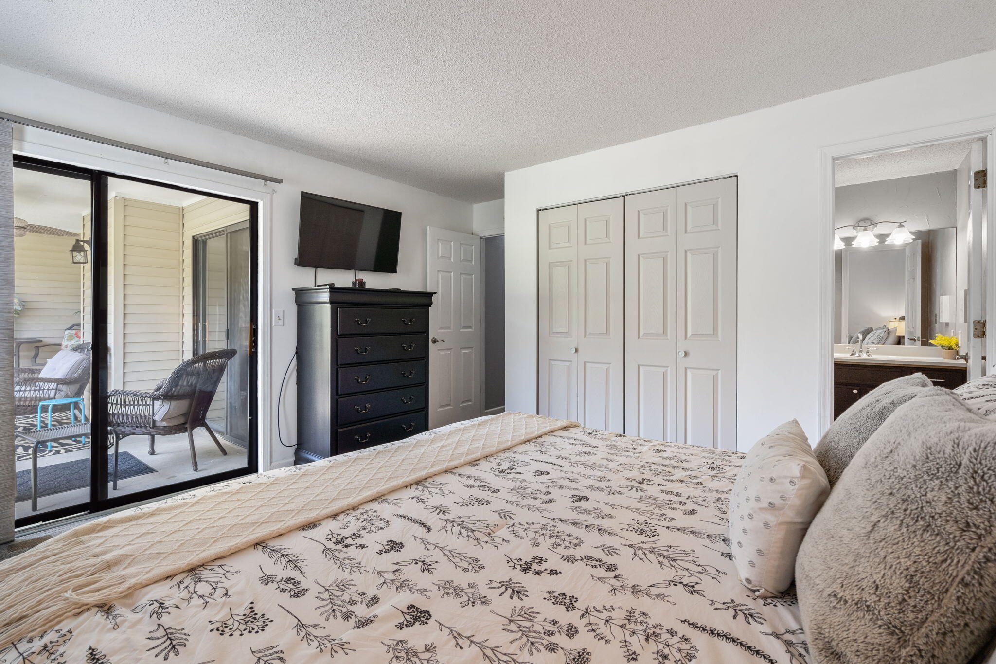 230 Turnberry Drive Property Photo 41