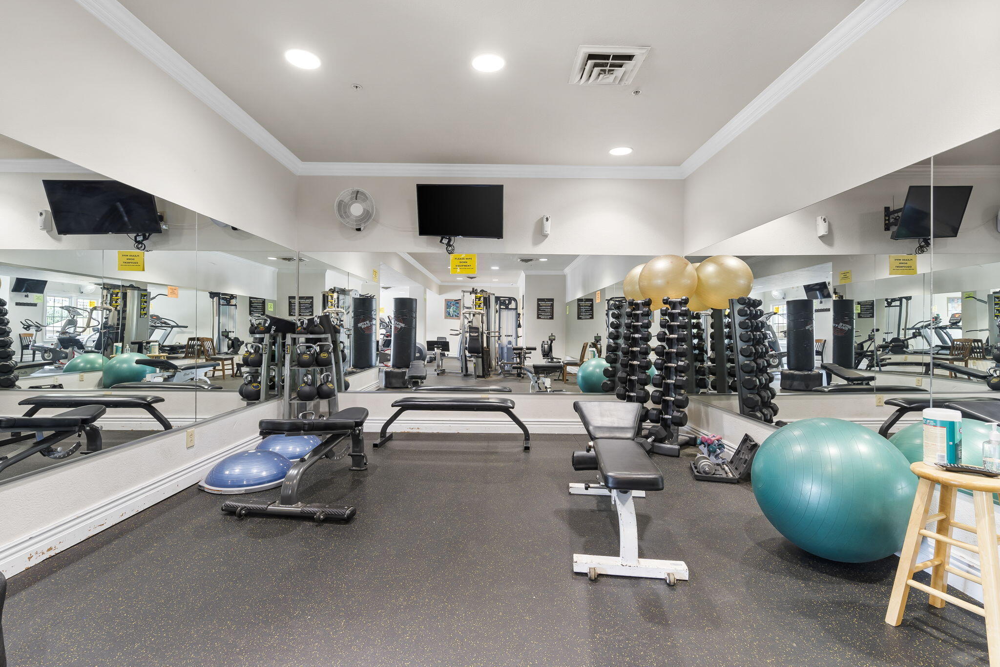 230 Turnberry Drive Property Photo 84
