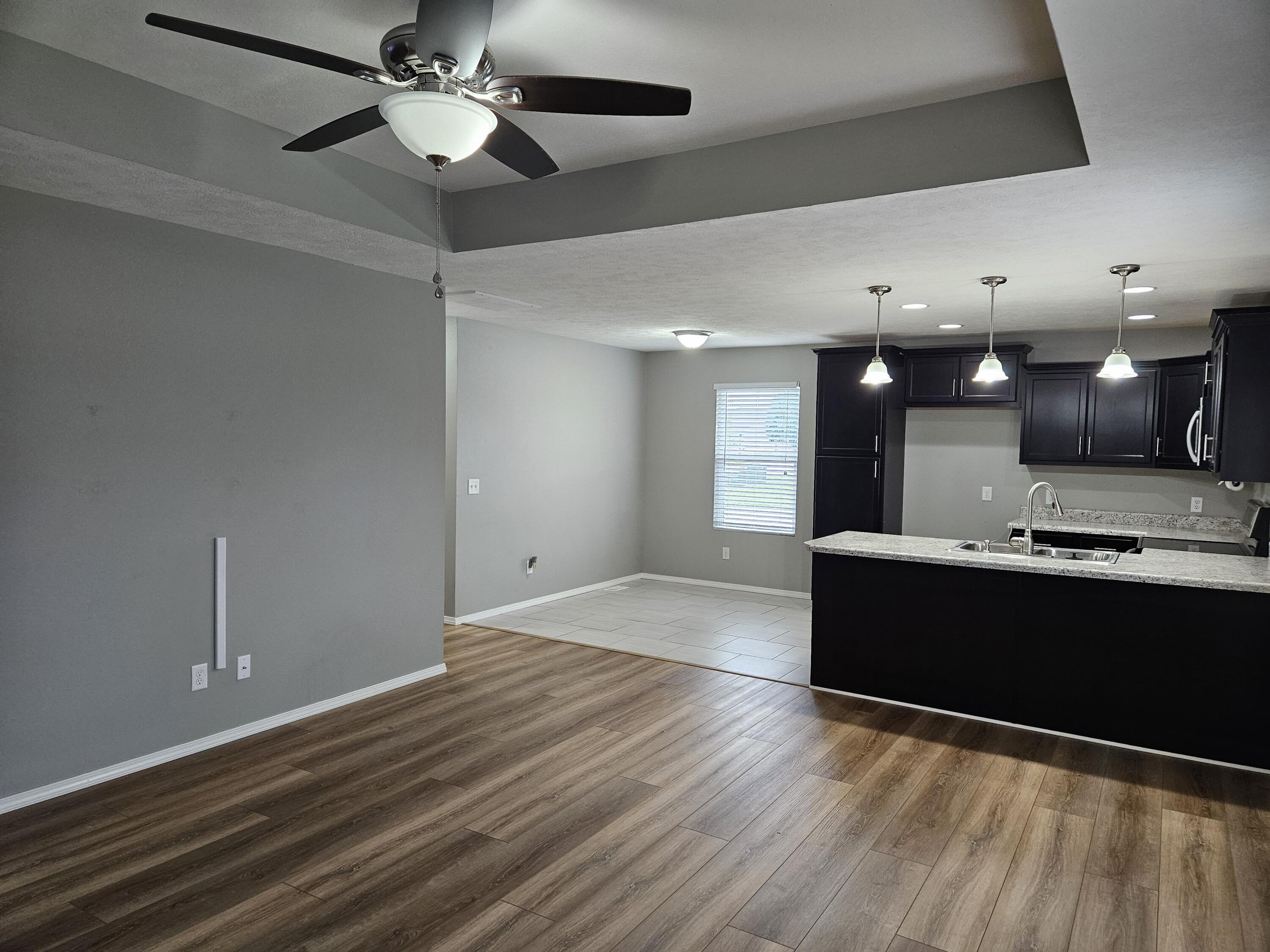 393 West Grace Street Property Photo 5