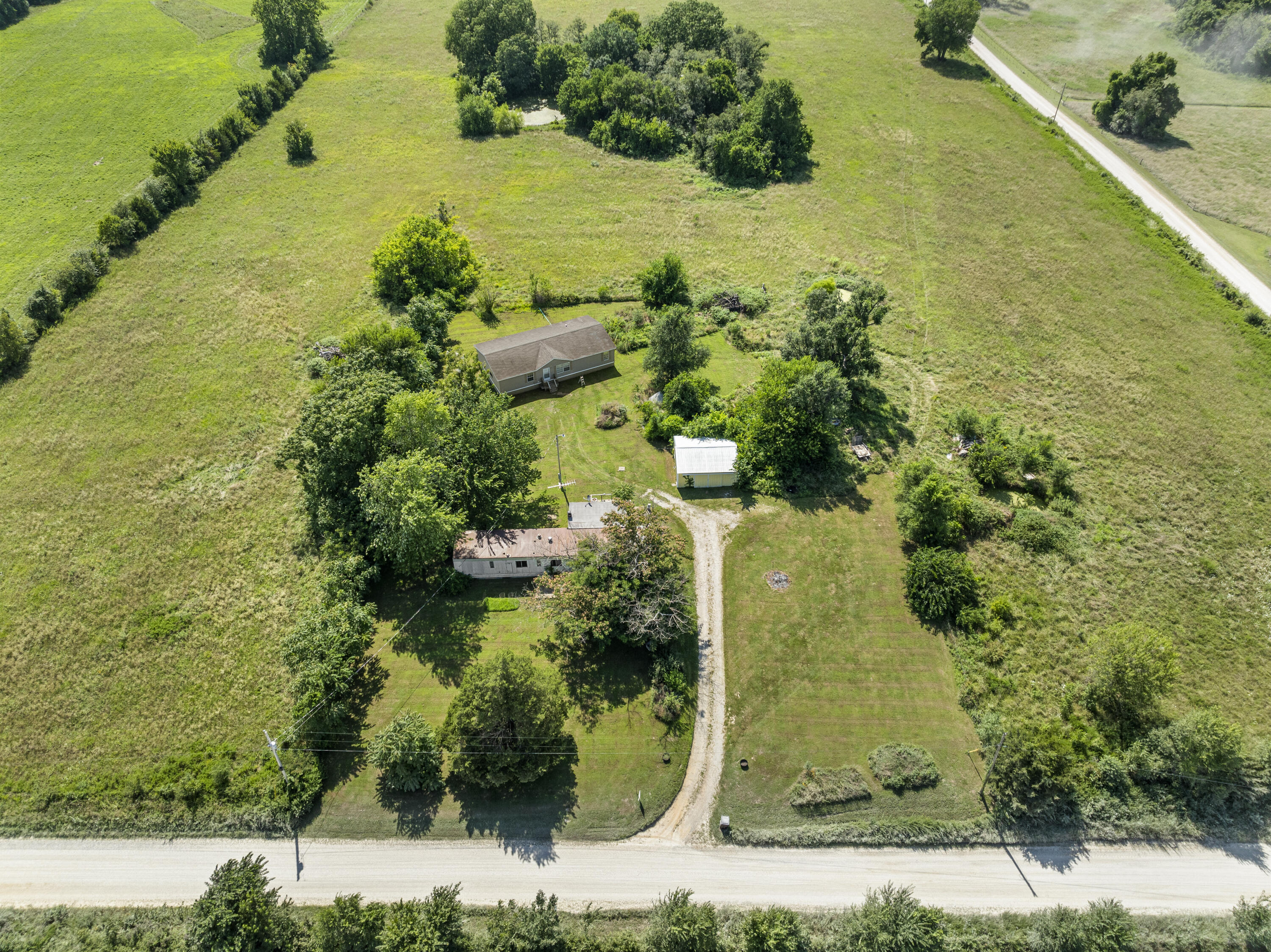 8565 Southwest 1301 Property Photo 15