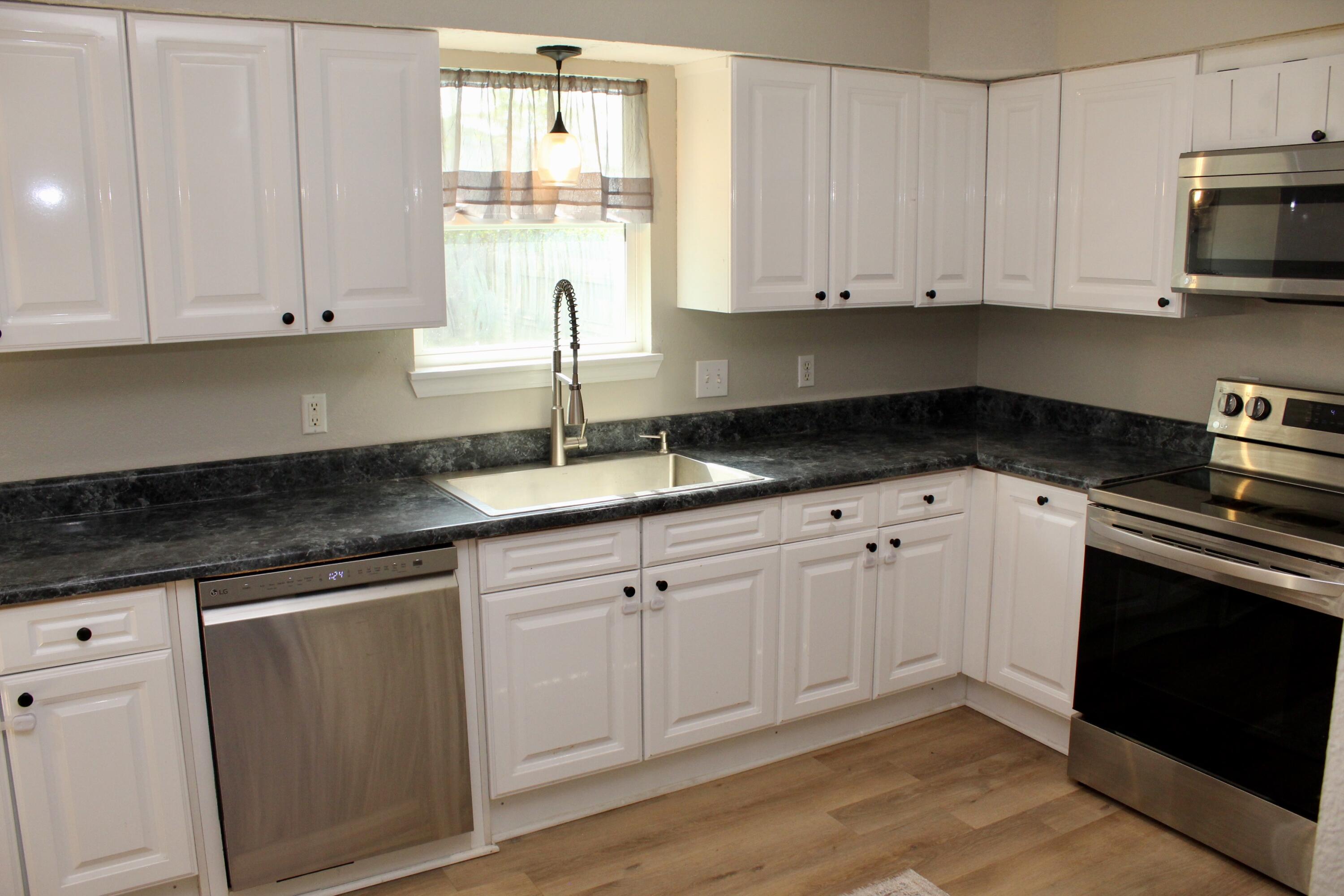 2921 Grant Avenue Property Photo 22