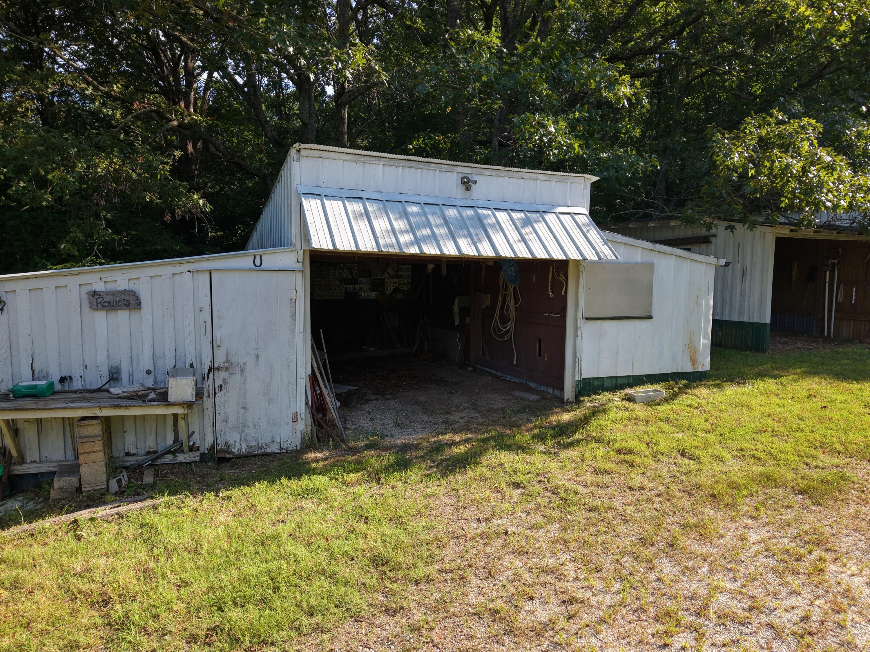 14538 Private Road 3023 Property Photo 13