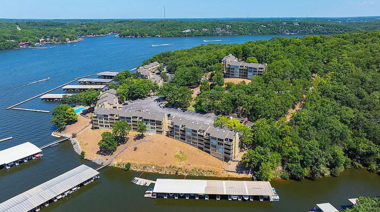 2500 Bay Point Lane