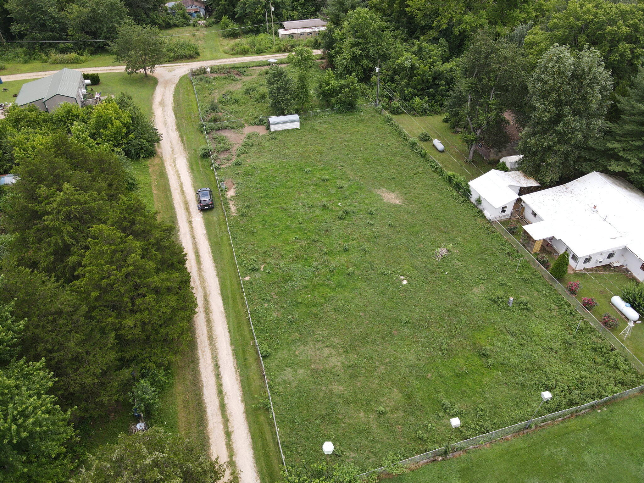 165 Center Street Property Photo 1