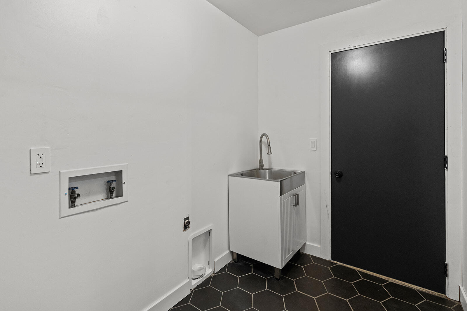 105 North Ellen Street Property Photo 23