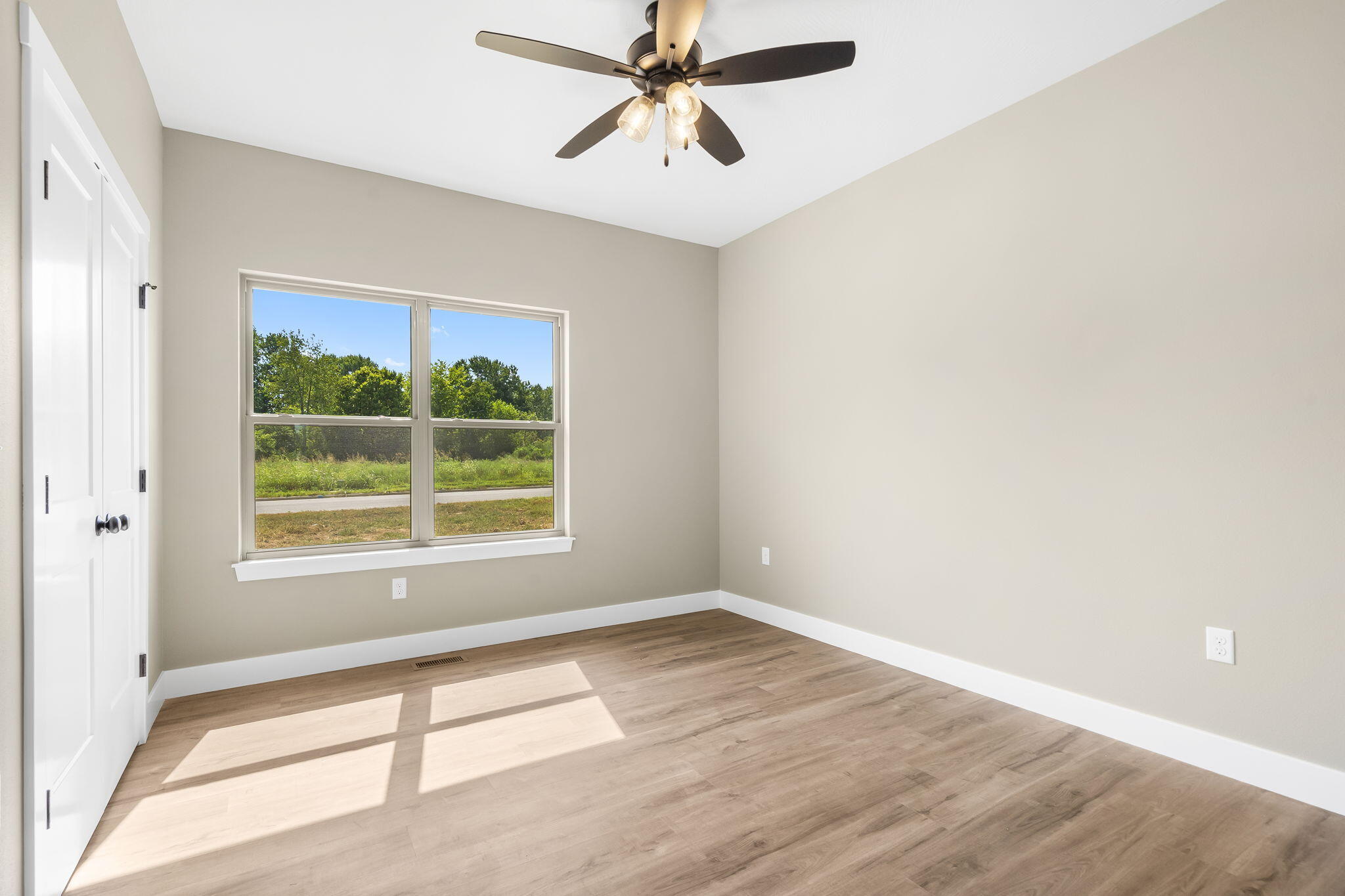 5243 Logan Drive Property Photo 14