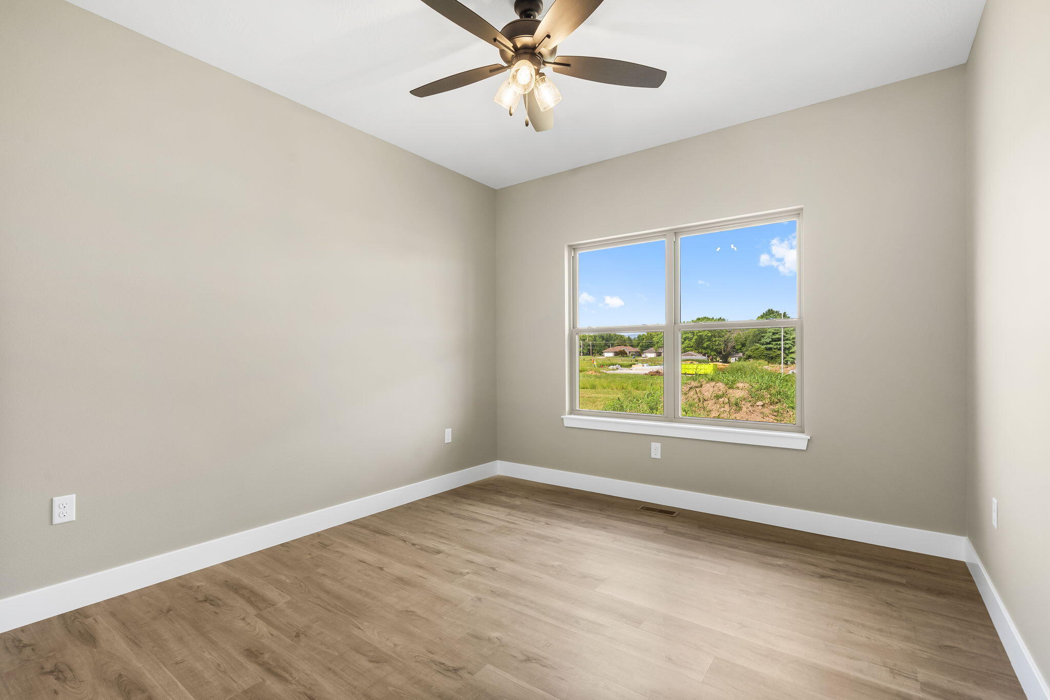 5243 Logan Drive Property Photo 15