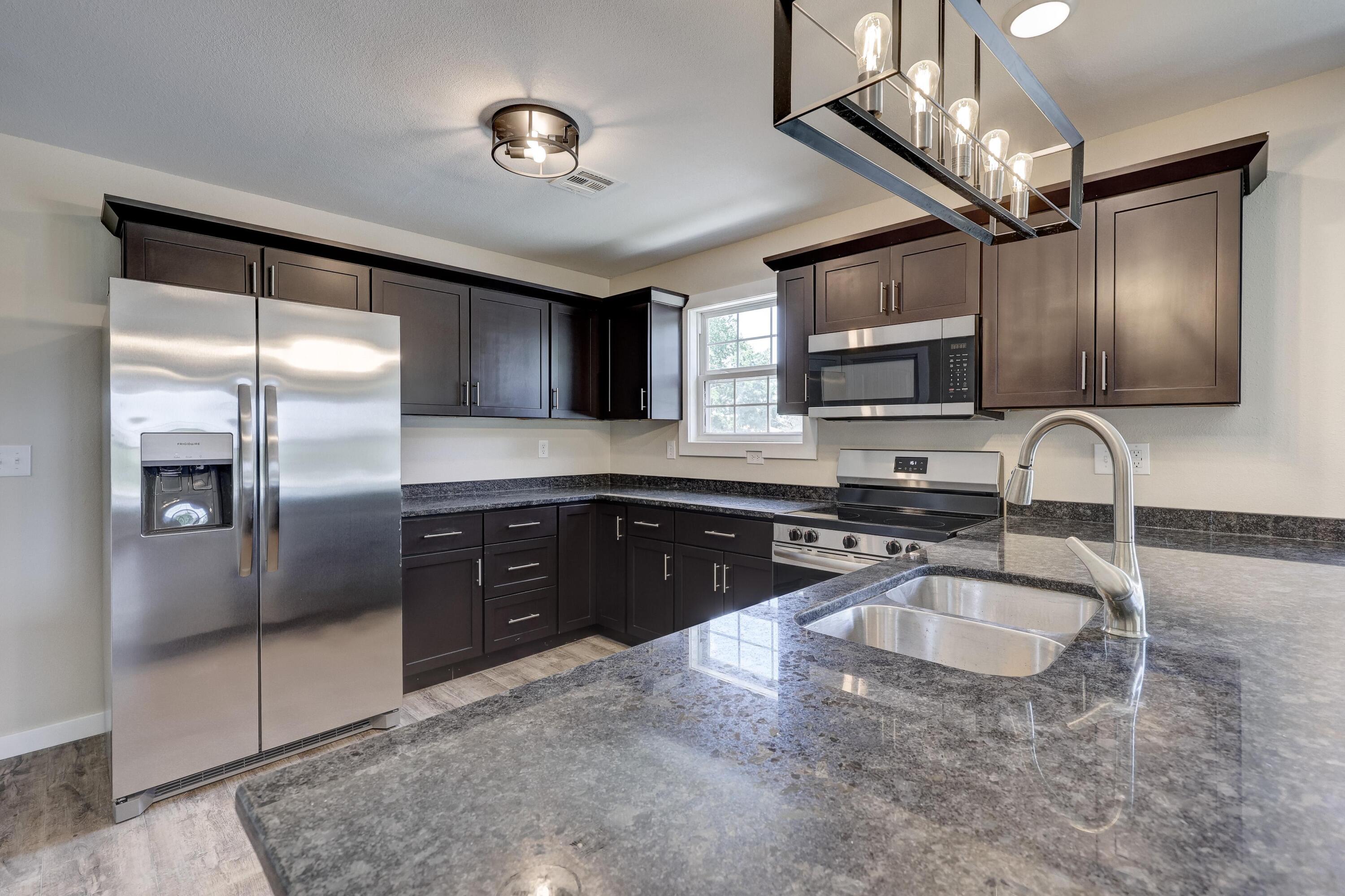 802 South Mckinley Avenue Property Photo 15