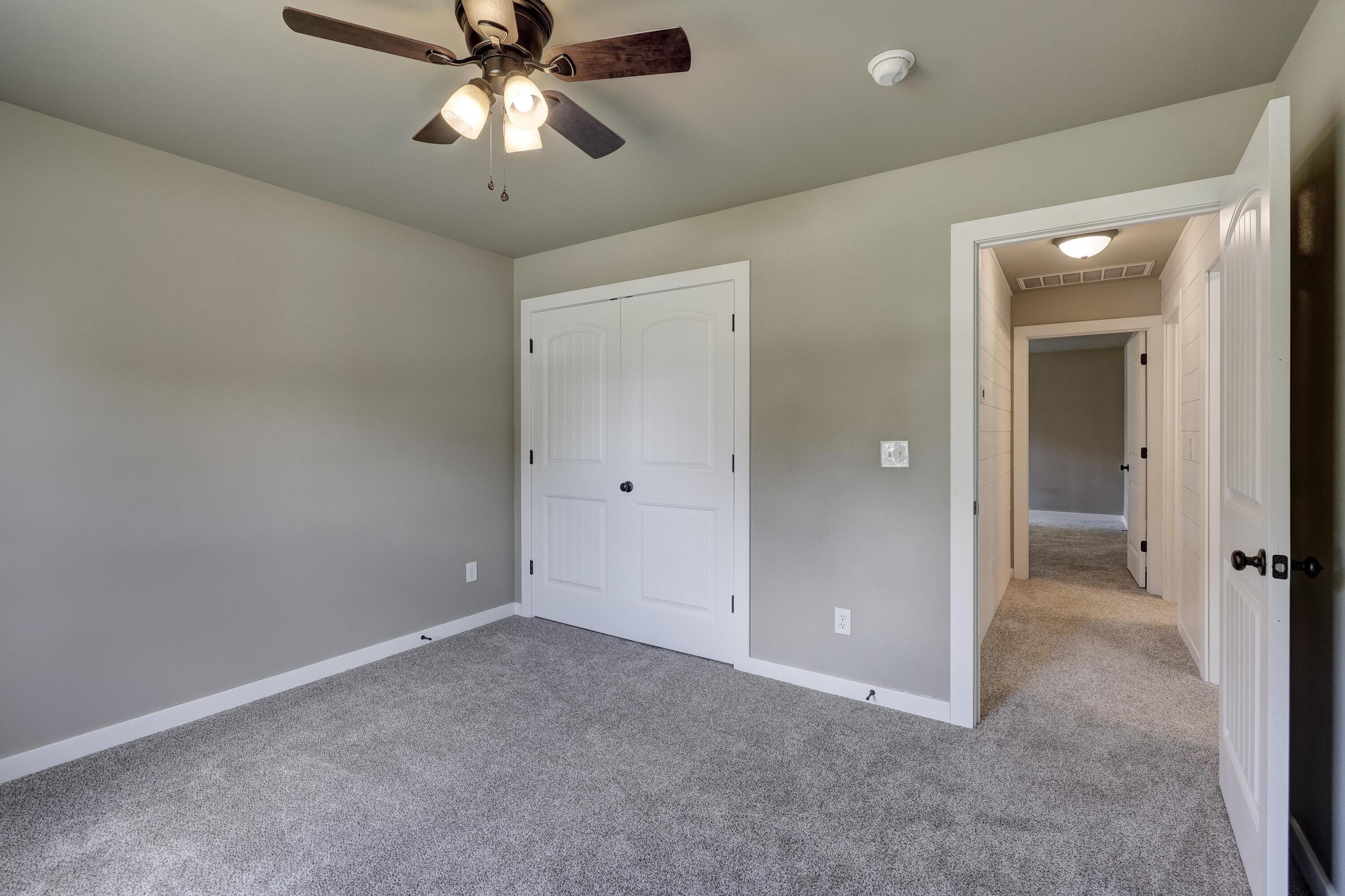 802 South Mckinley Avenue Property Photo 19