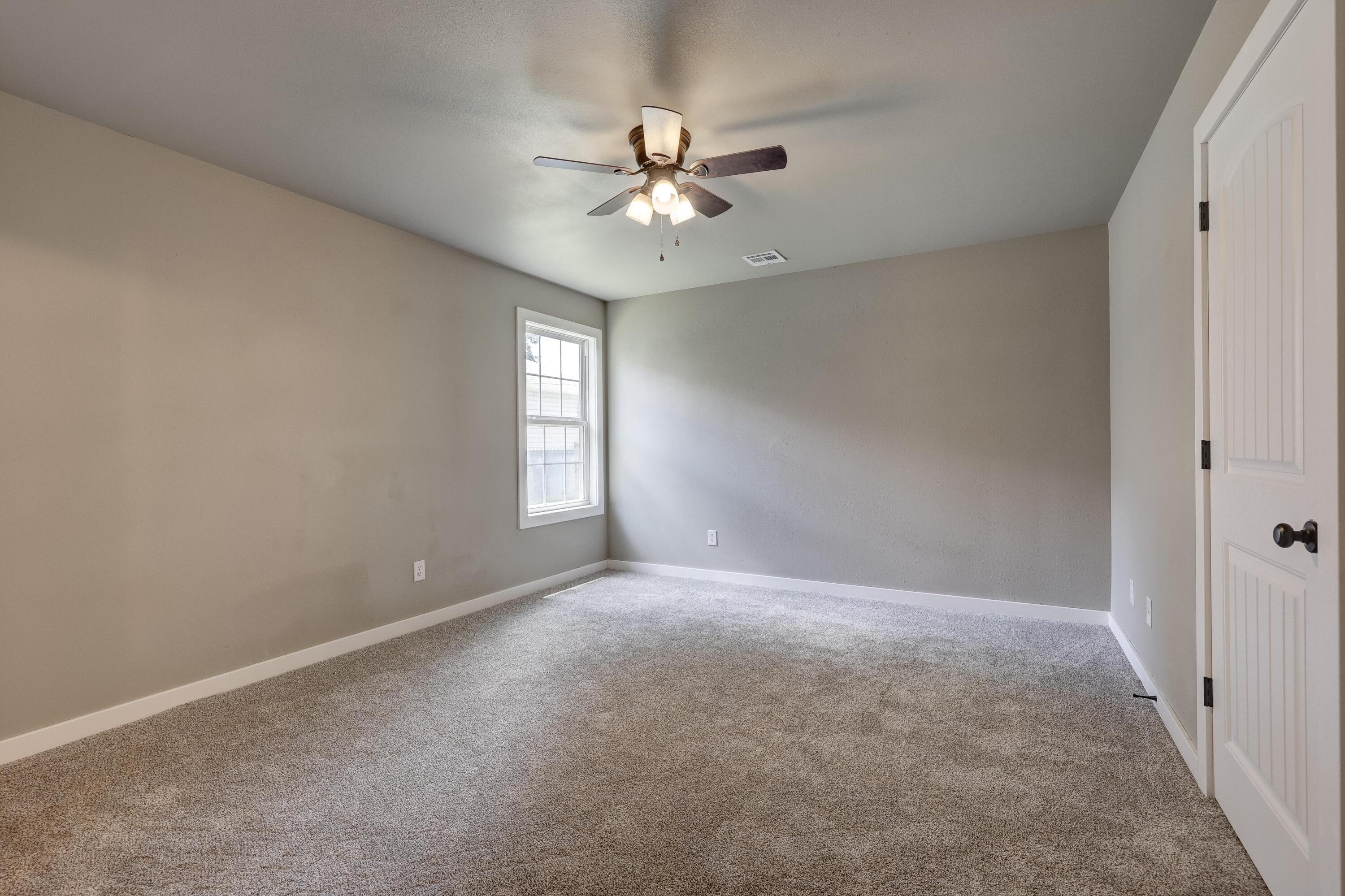 802 South Mckinley Avenue Property Photo 24
