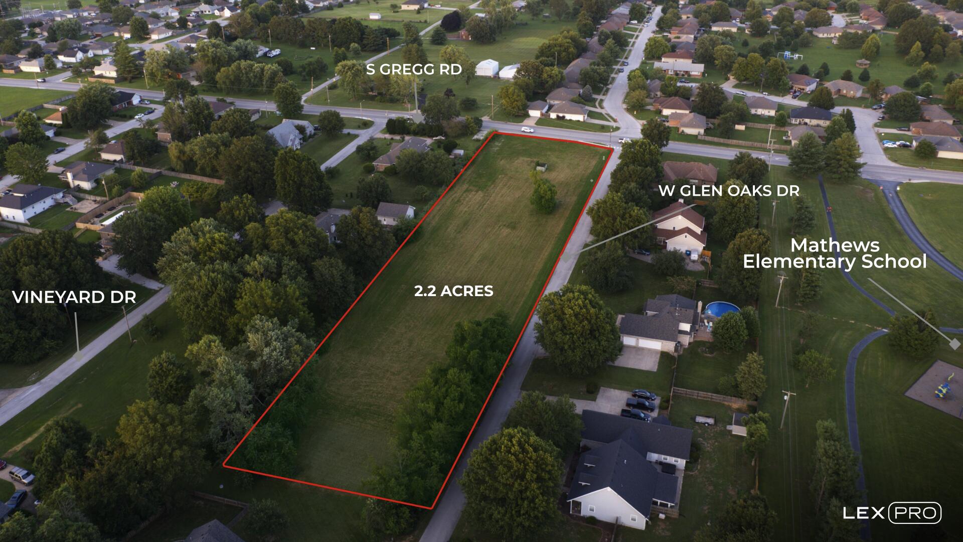 601 South Gregg Road Property Photo 4