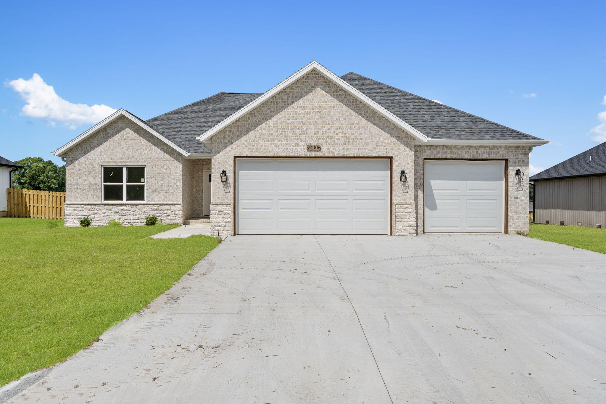 5255 Logan Drive Property Photo 1