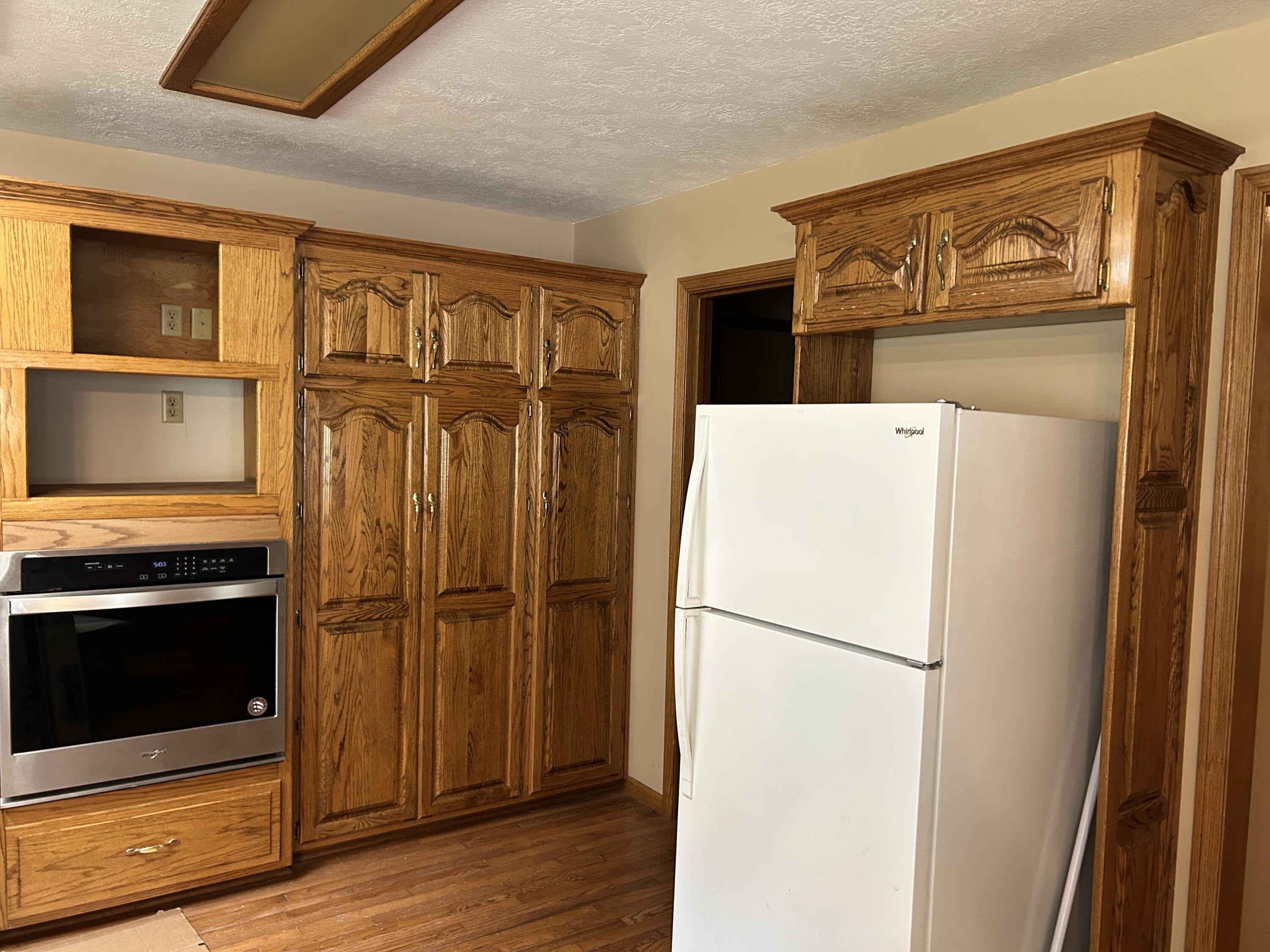 602 Curry Avenue Property Photo 6