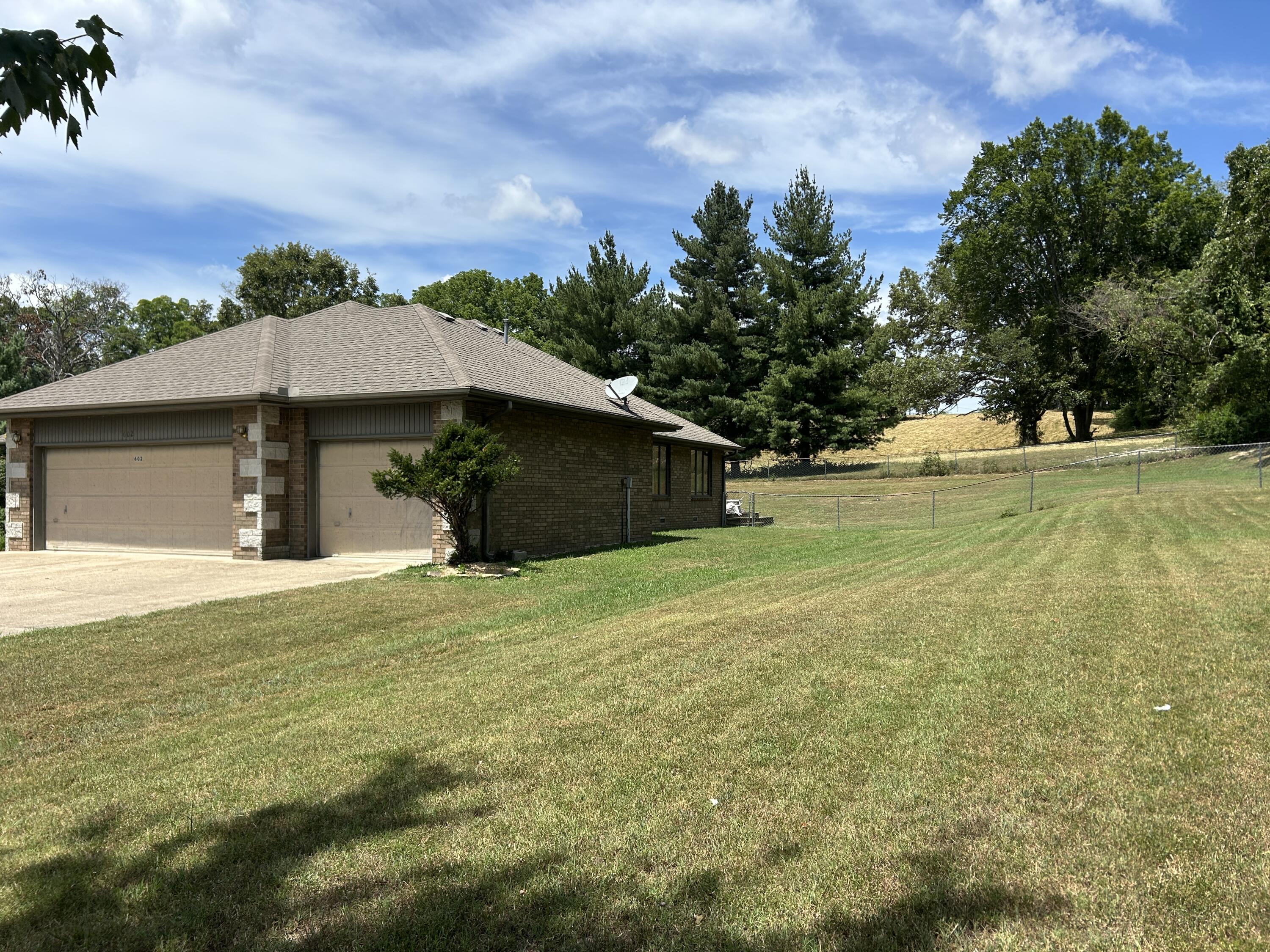 602 Curry Avenue Property Photo 13