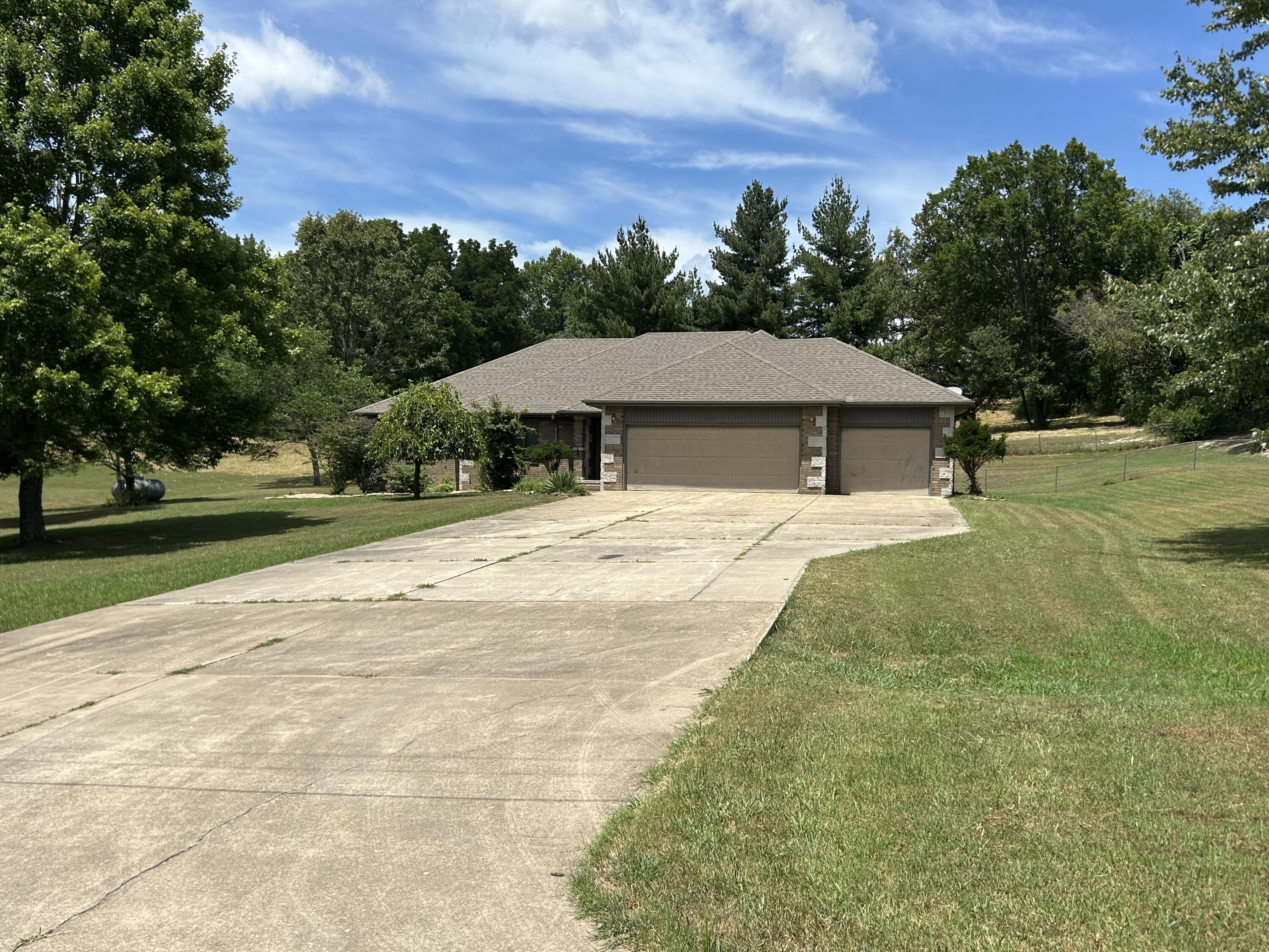 602 Curry Avenue Property Photo 15