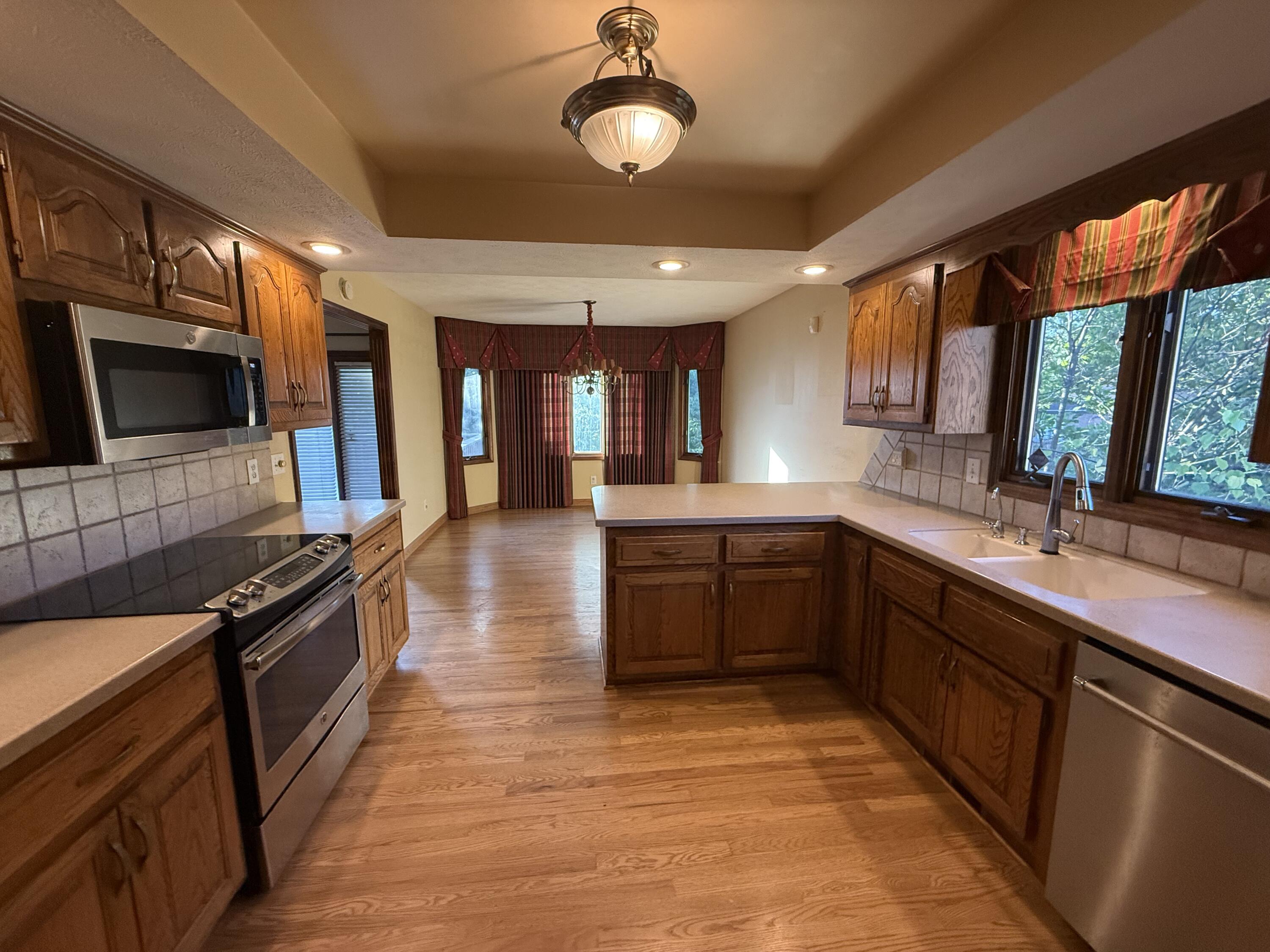 3808 South Virginia Place Property Photo 9
