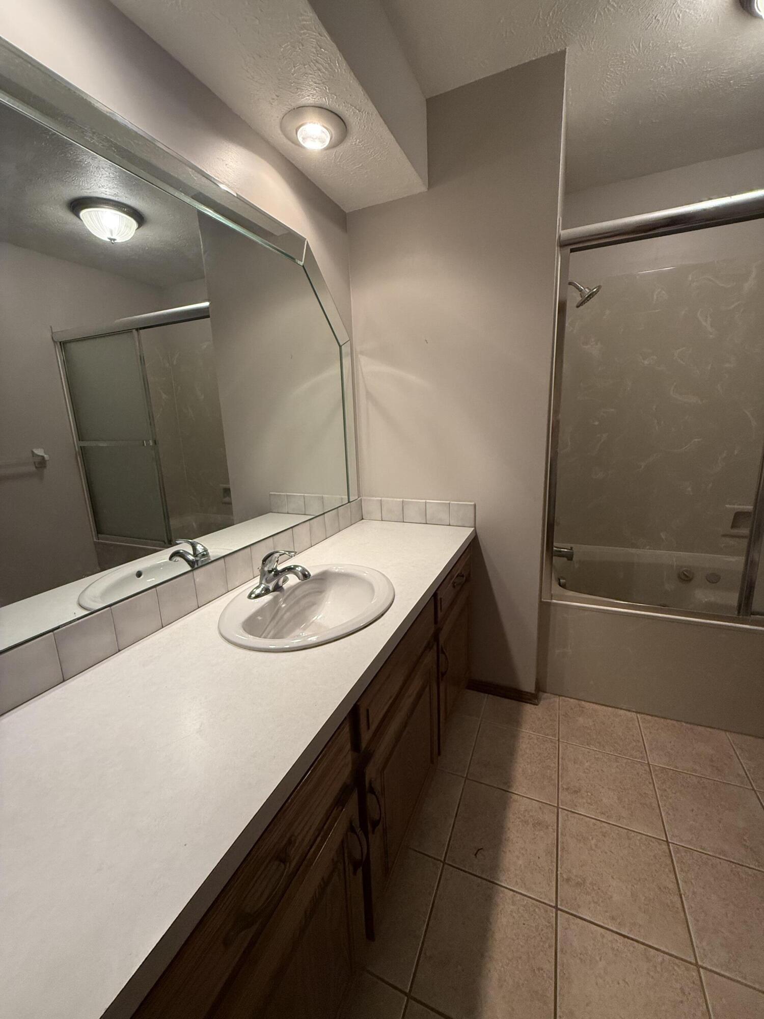 3808 South Virginia Place Property Photo 11