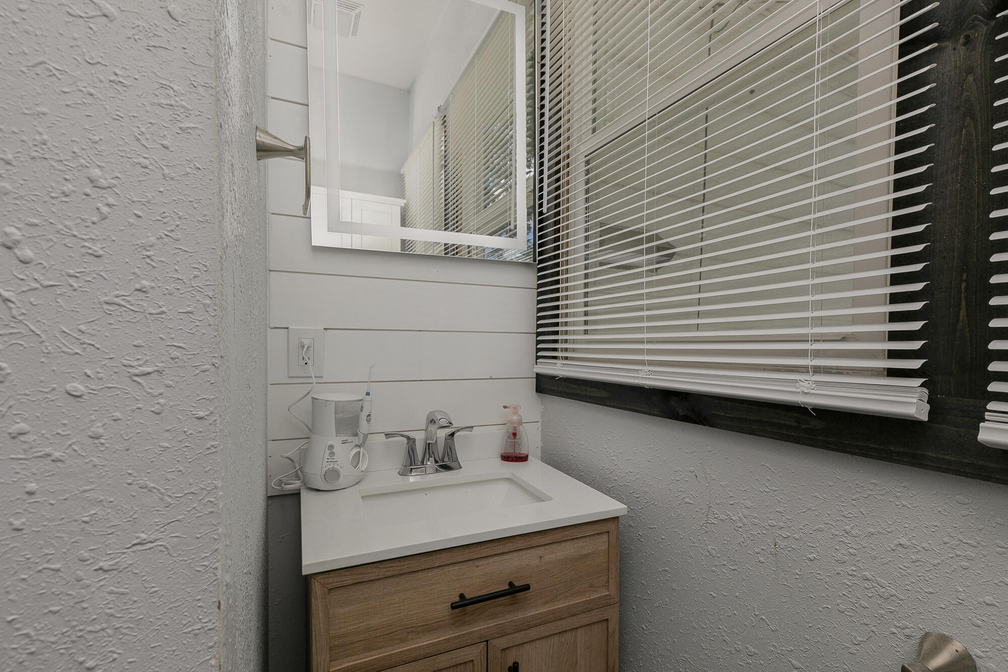 418 Wells Street Property Photo 21