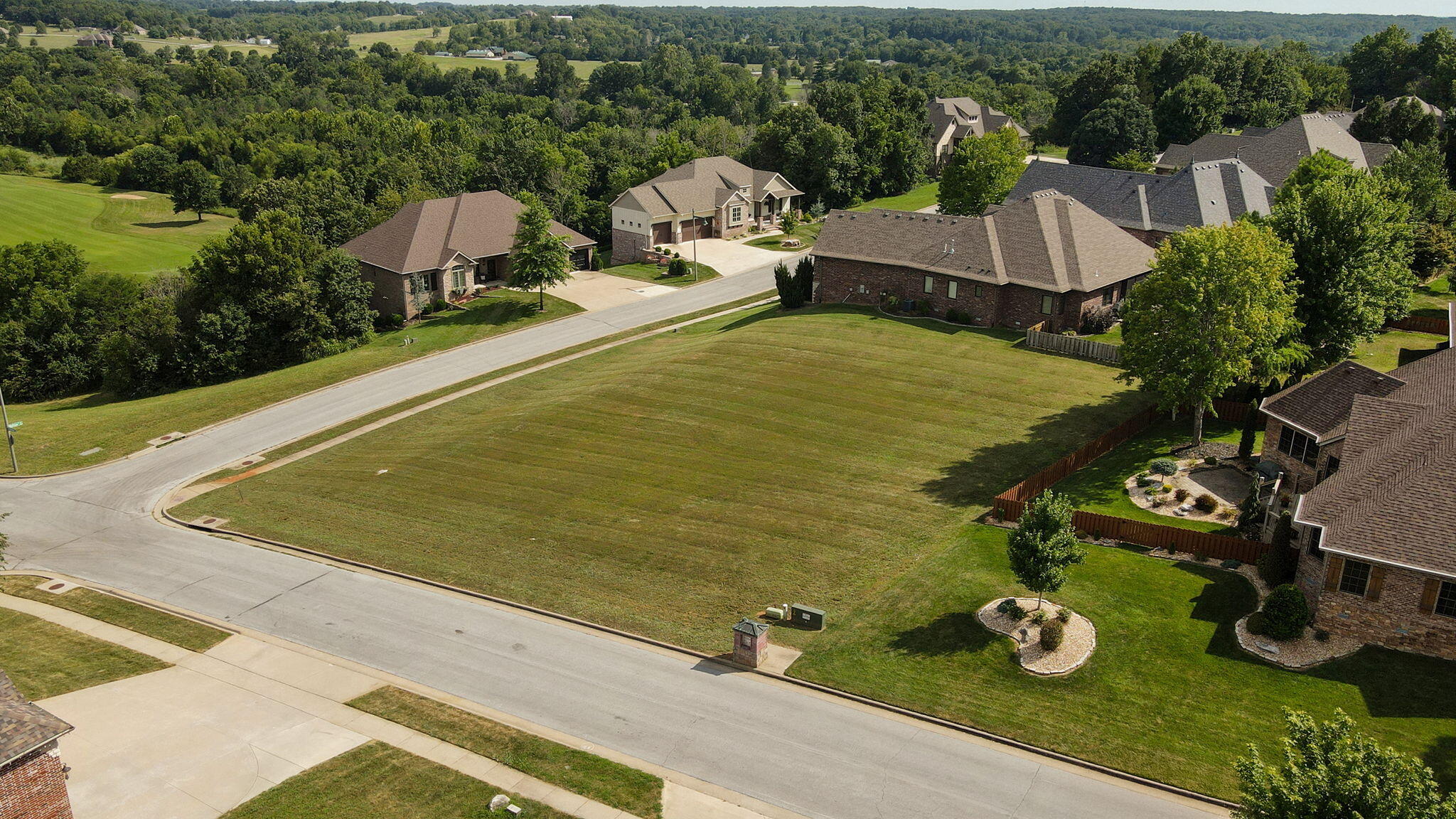 6373 South Weatherwood Trail Property Photo 2