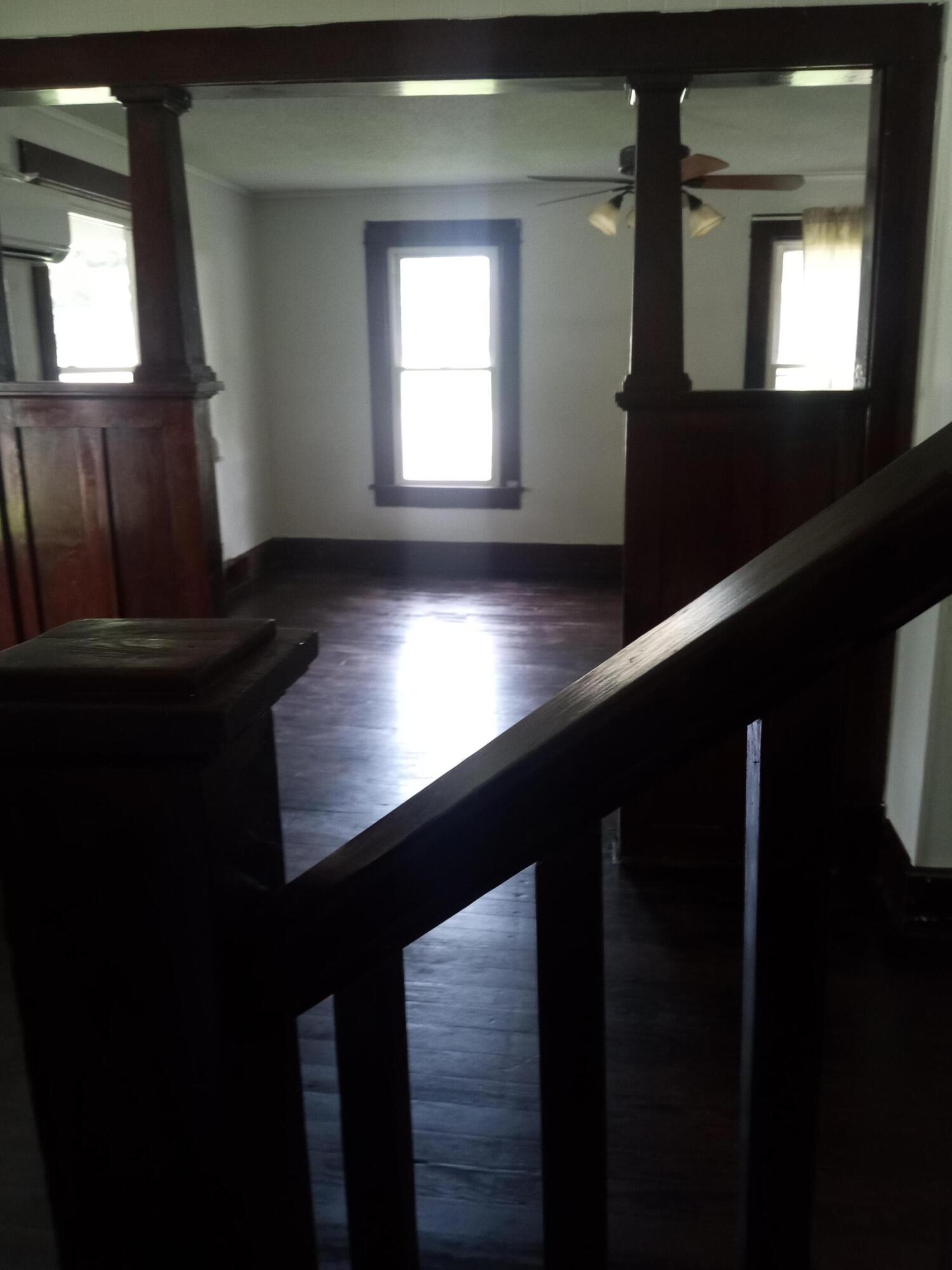 402 South Maple Street Property Photo 12